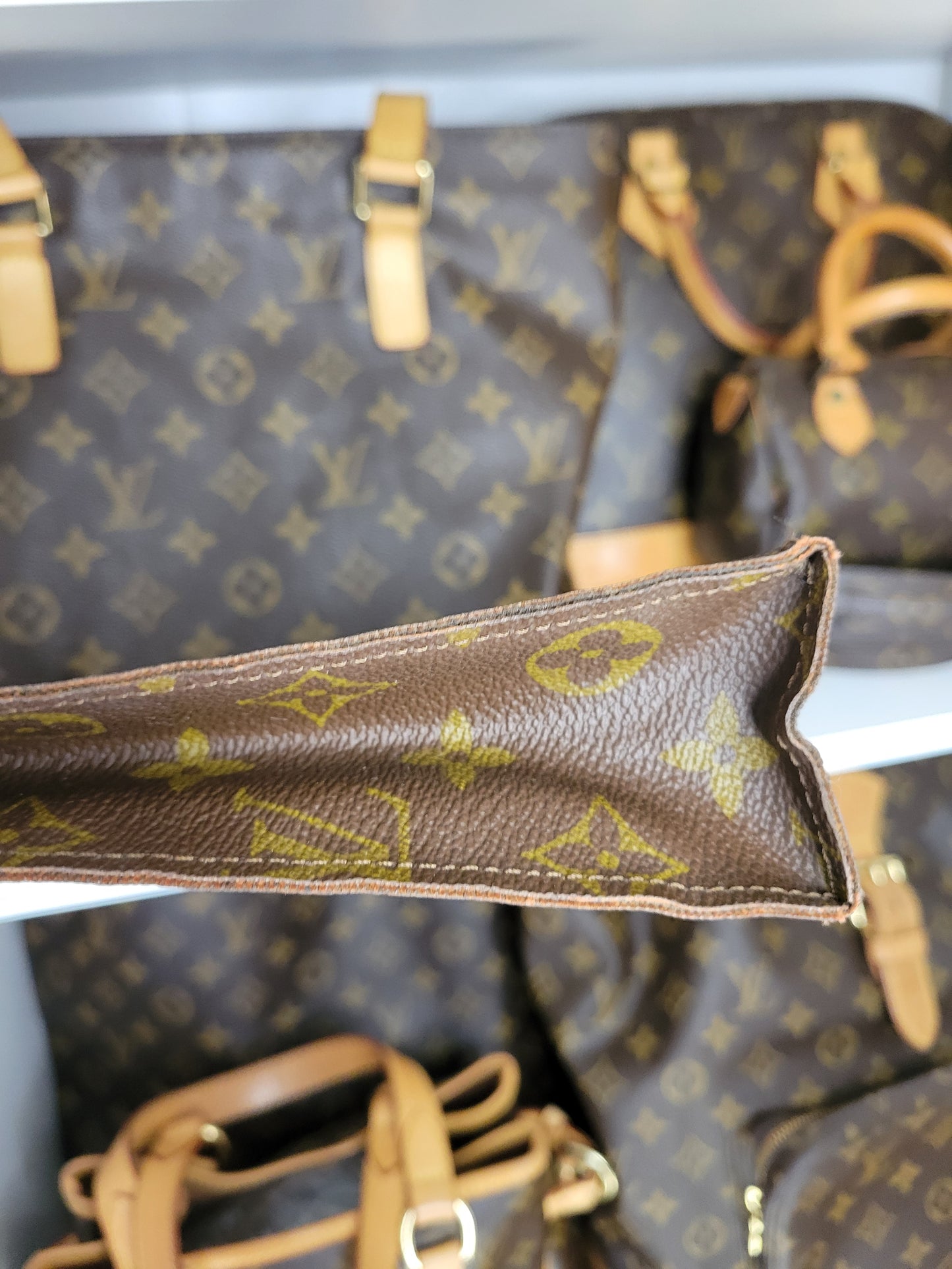 Louis Vuitton Monogram Toiletry 26 Pouch