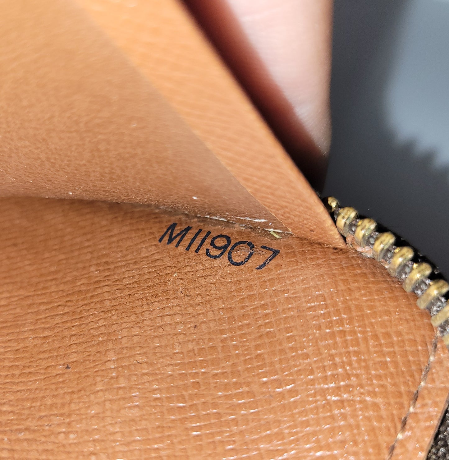 Louis Vuitton Vintage Travel Organizer Wallet MI1907