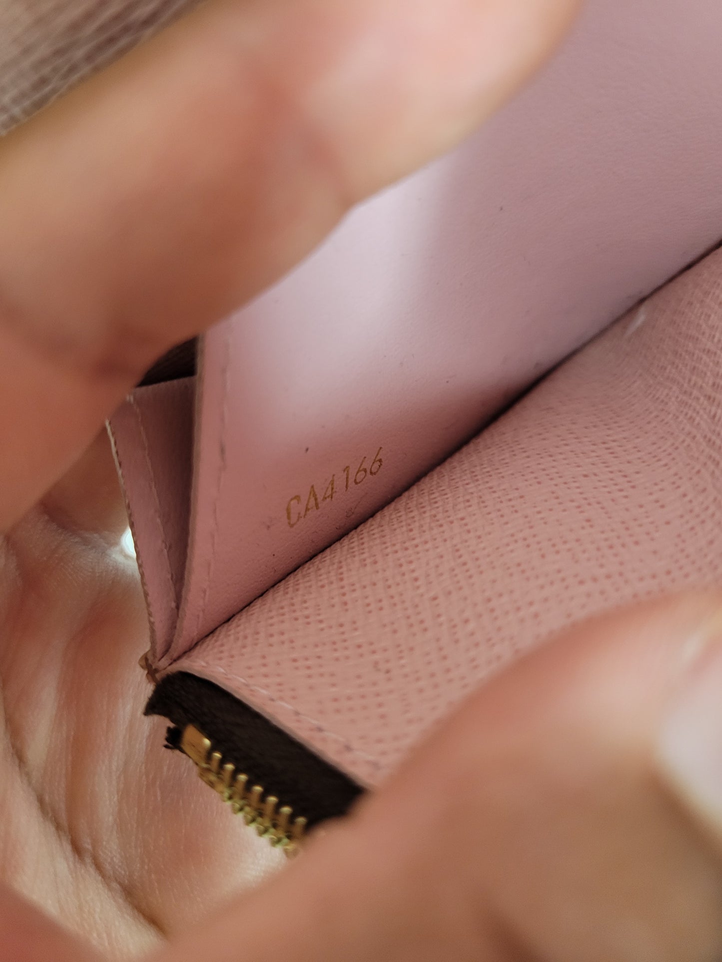 Louis Vuitton Pink Caissa Wallet CA4166