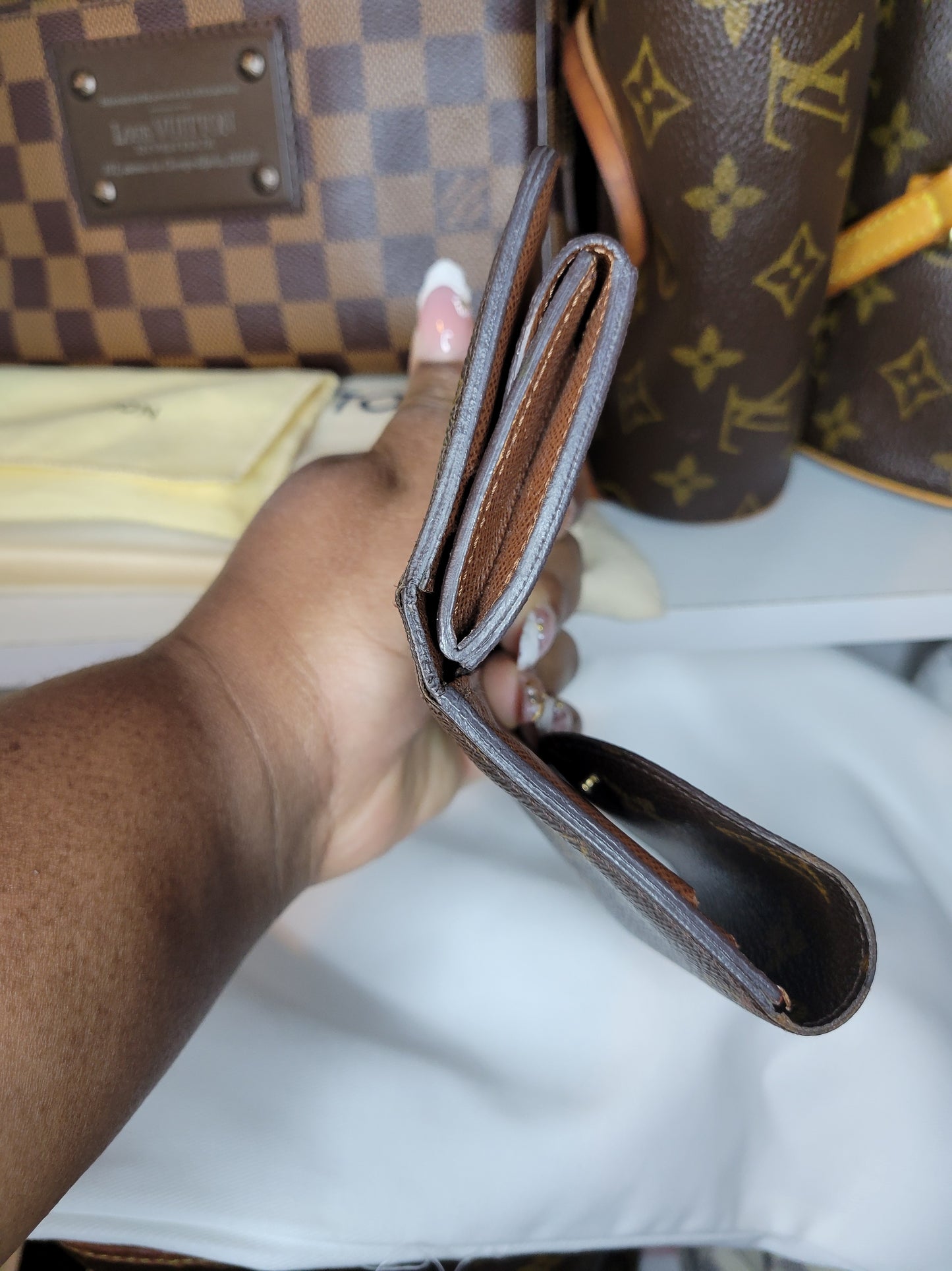 Louis Vuitton Monogram Helene Wallet MI0112