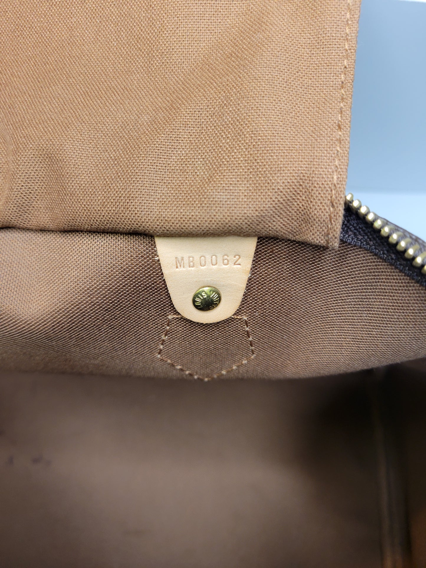 Louis Vuitton Monogram Speedy 35 MB0062