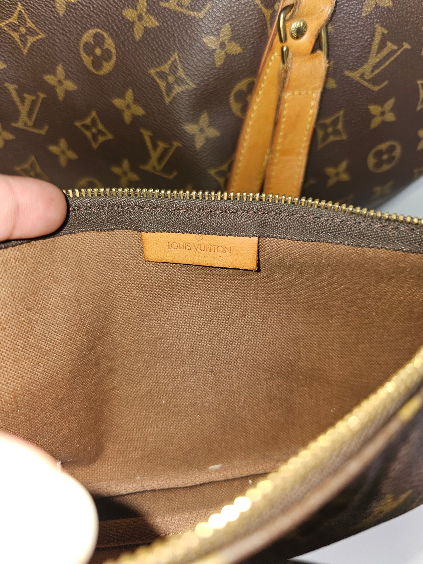 Louis Vuitton Sac Shopping Tote w / Pouch NO1910