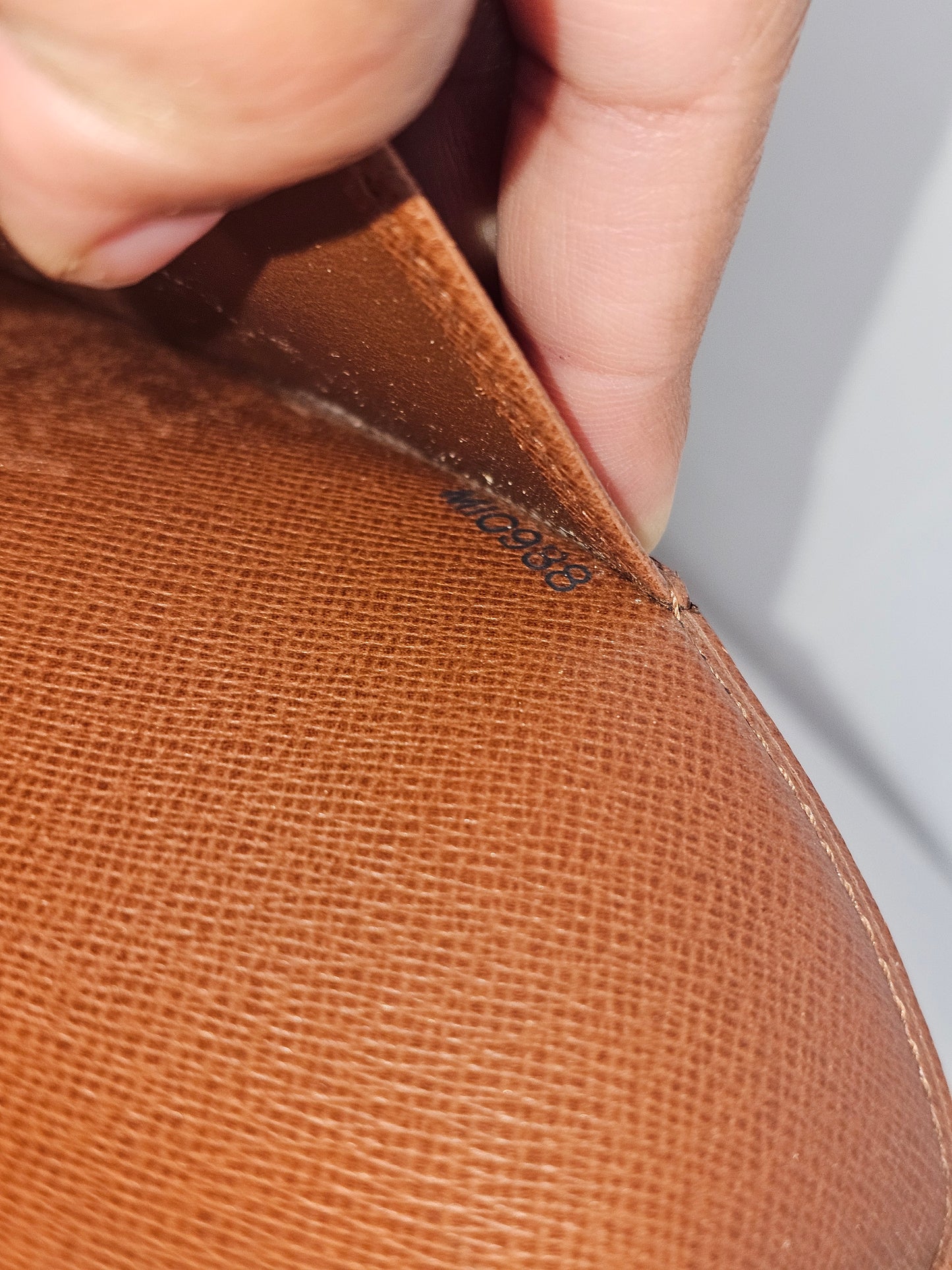 Louis Vuitton Monogram Vintage Agenda GM MI0988