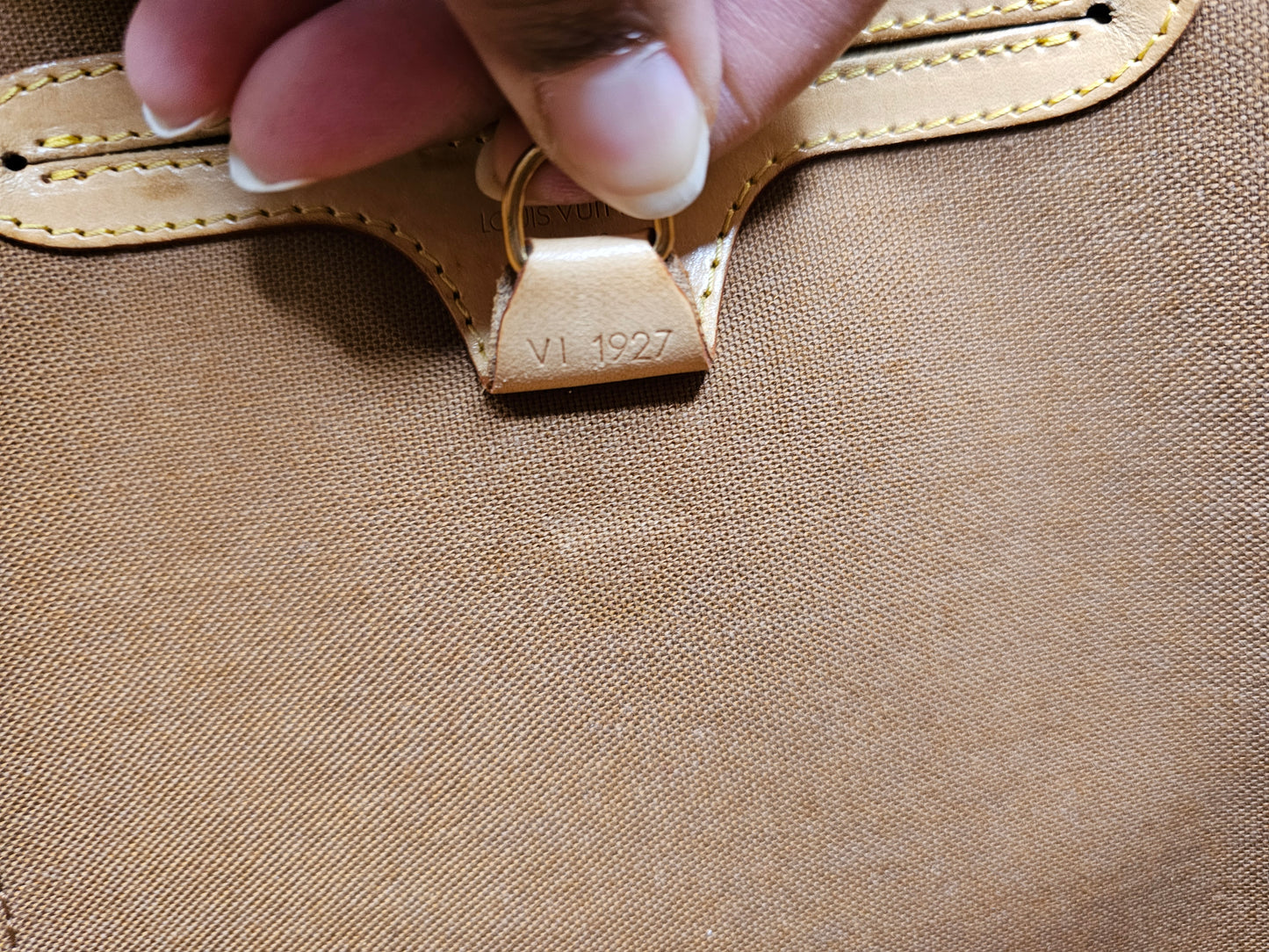 Louis Vuitton Vintage Ellipse GM Shoulder Bag VI1927