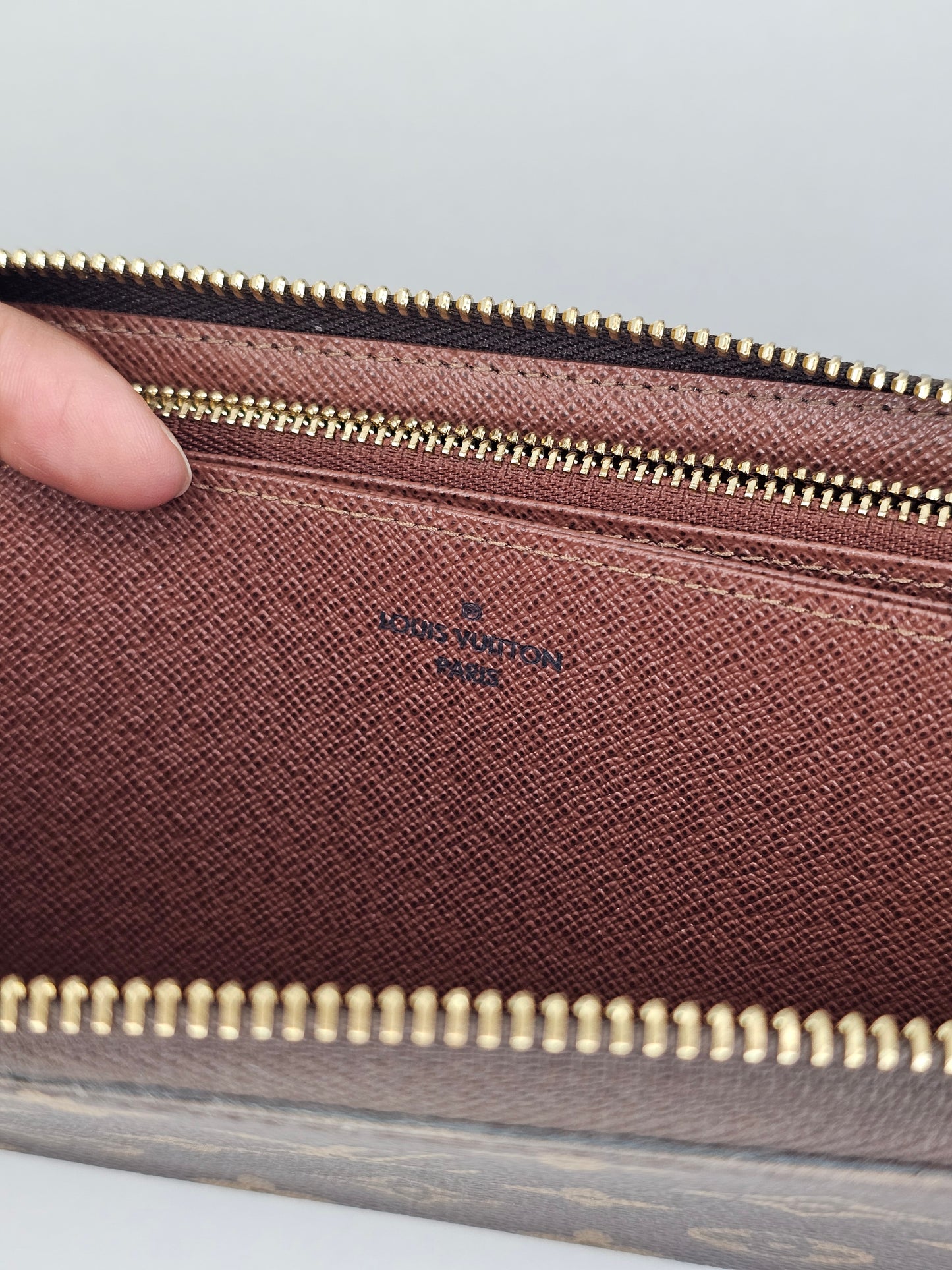 Louis Vuitton Monogram Zippy Wallet NM ๐พ