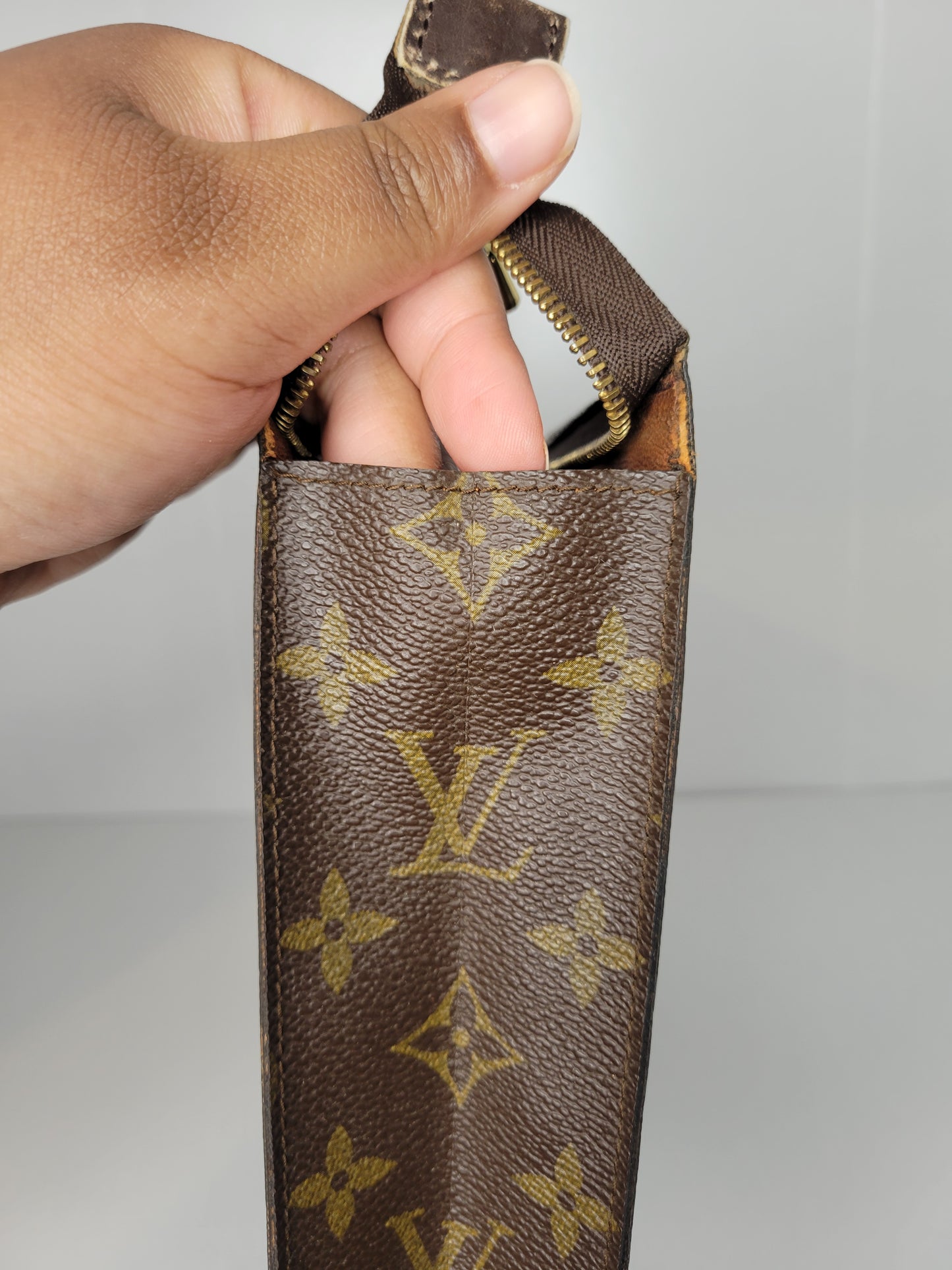 Louis Vuitton Vintage Toiletry 26 Monogram 833