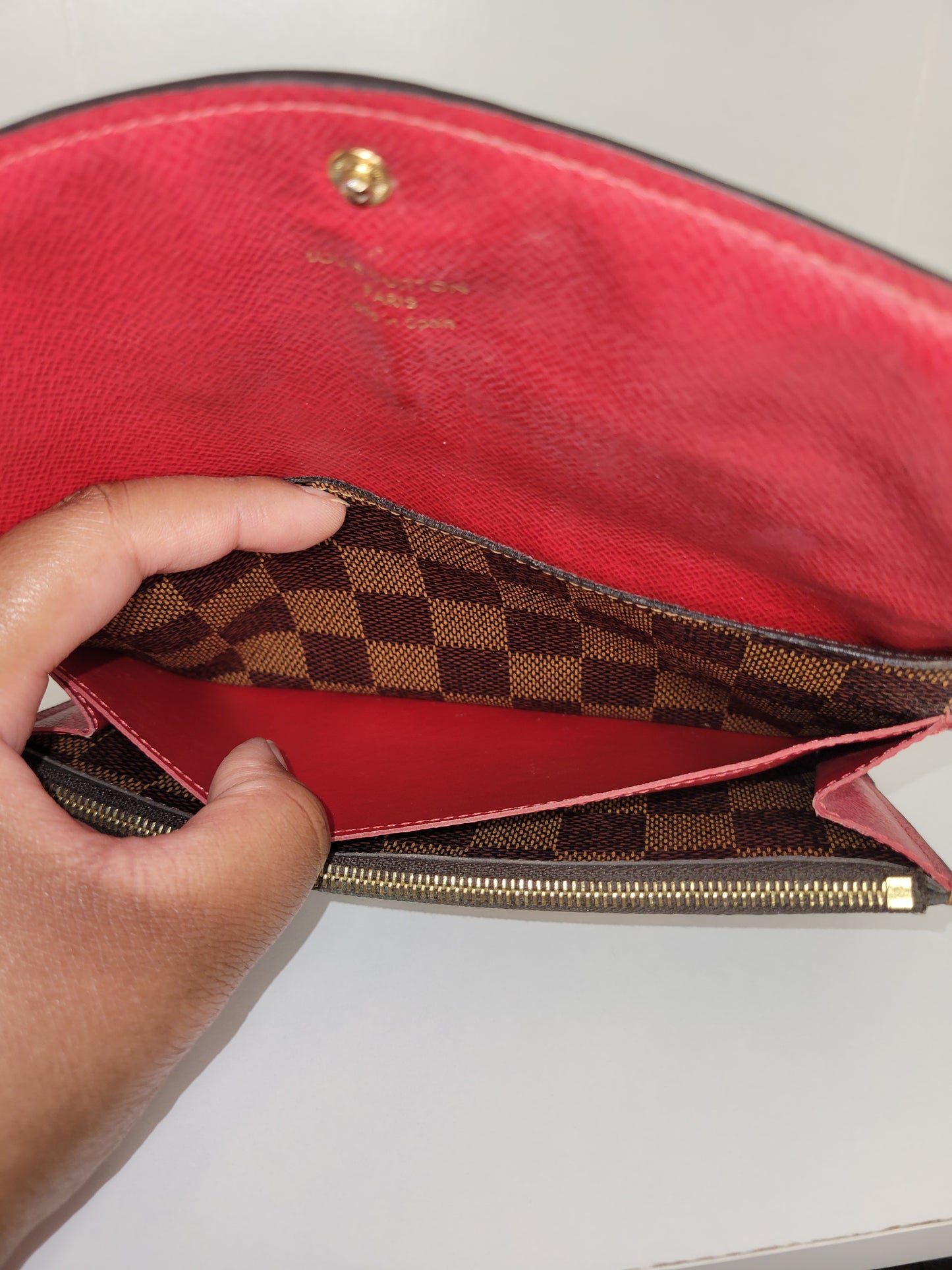 Louis Vuitton Damier Ebene Emilie Wallet CA3185