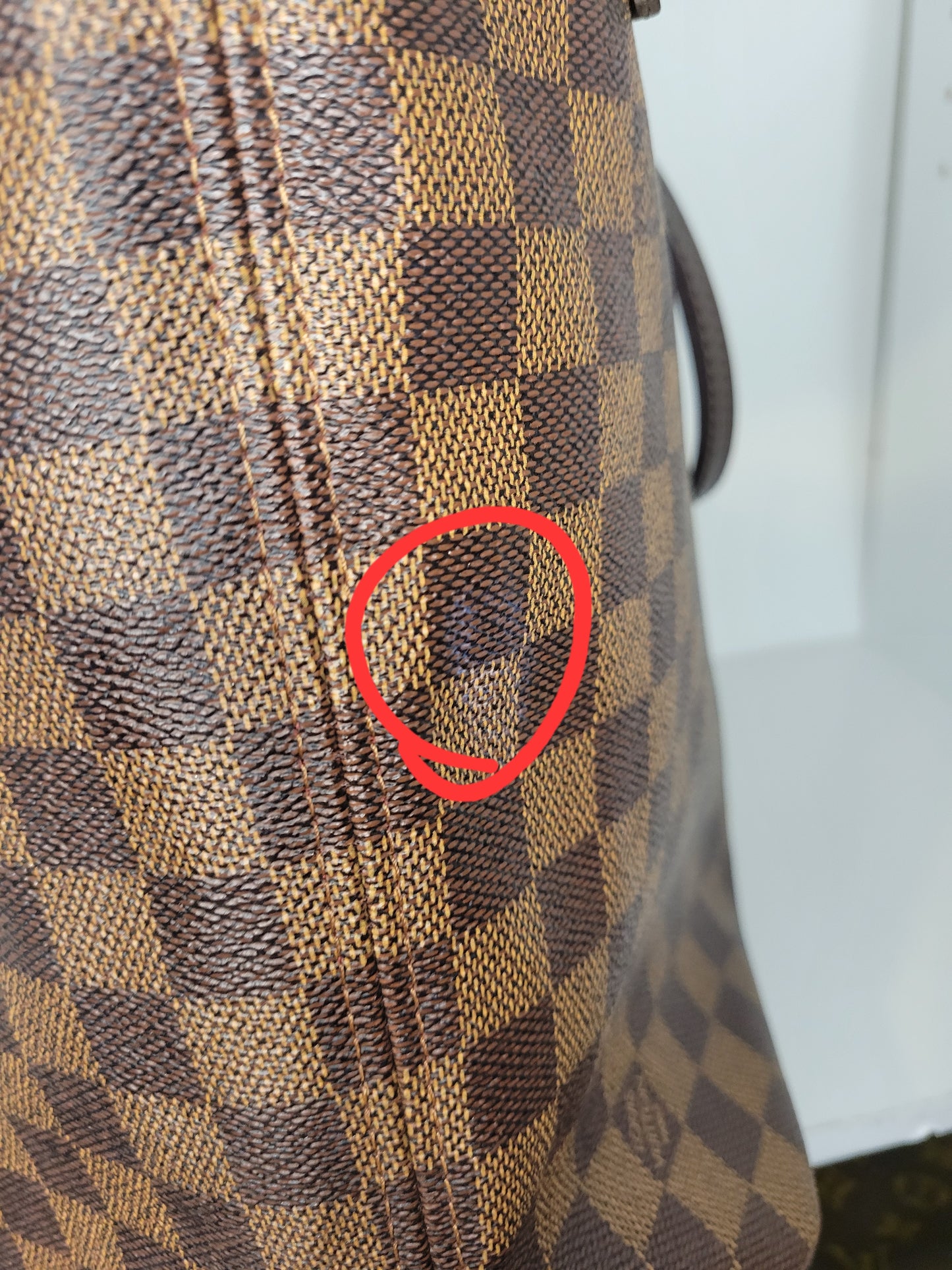 Louis Vuitton Damier Ebene Neverfull Tote MM AR0140