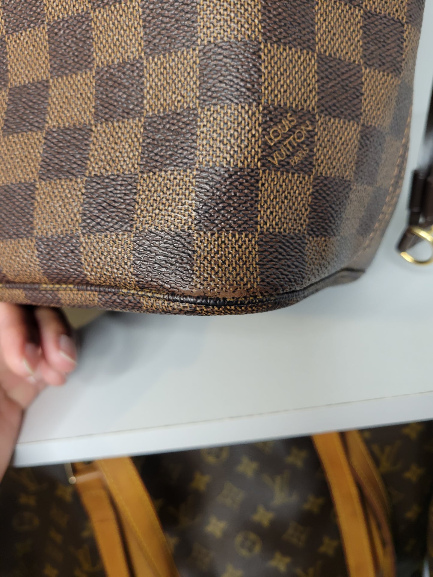 Louis Vuitton Damier Ebene Neverfull Tote MM AR0140