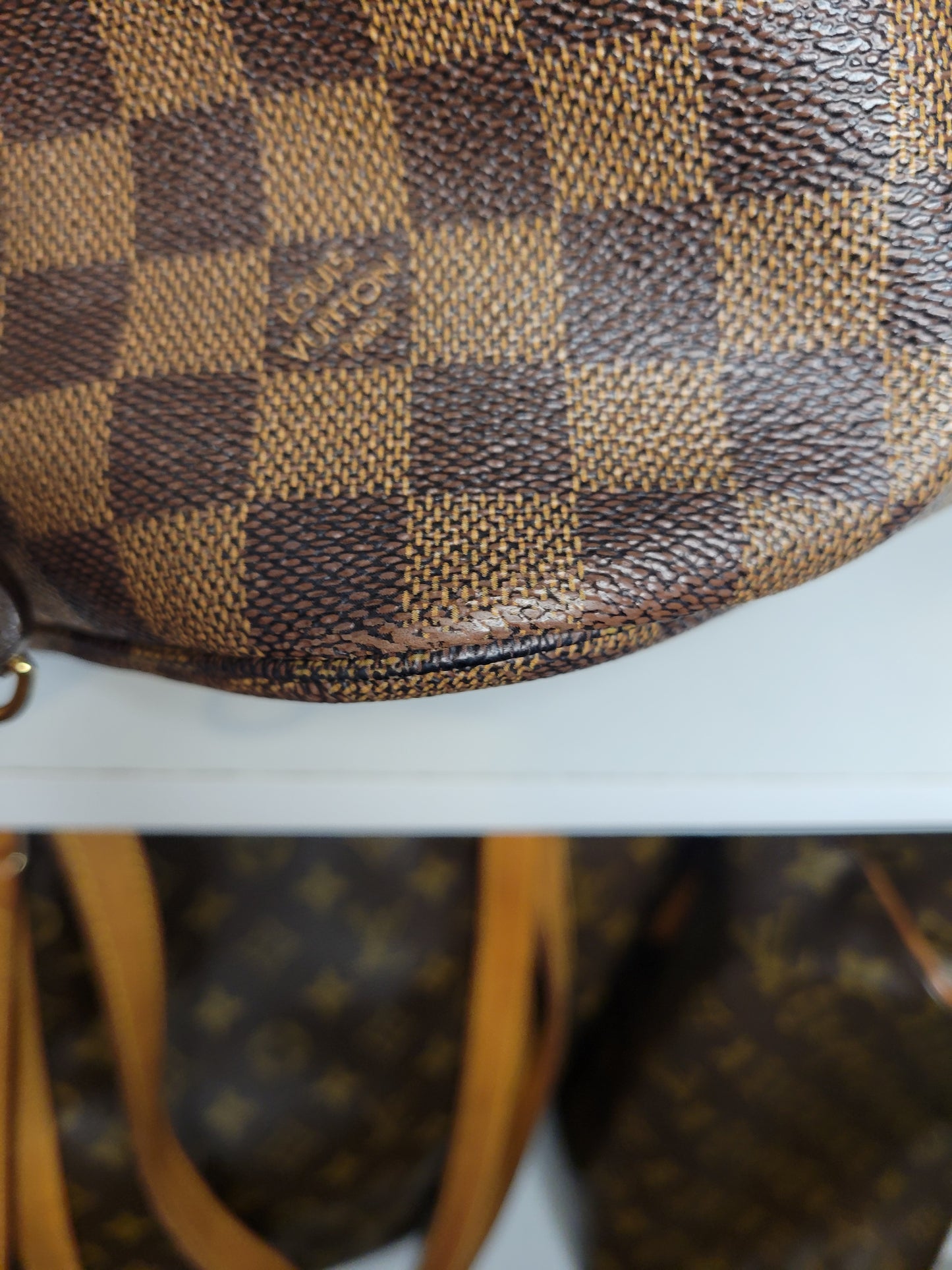 Louis Vuitton Damier Ebene Neverfull Tote MM AR0140