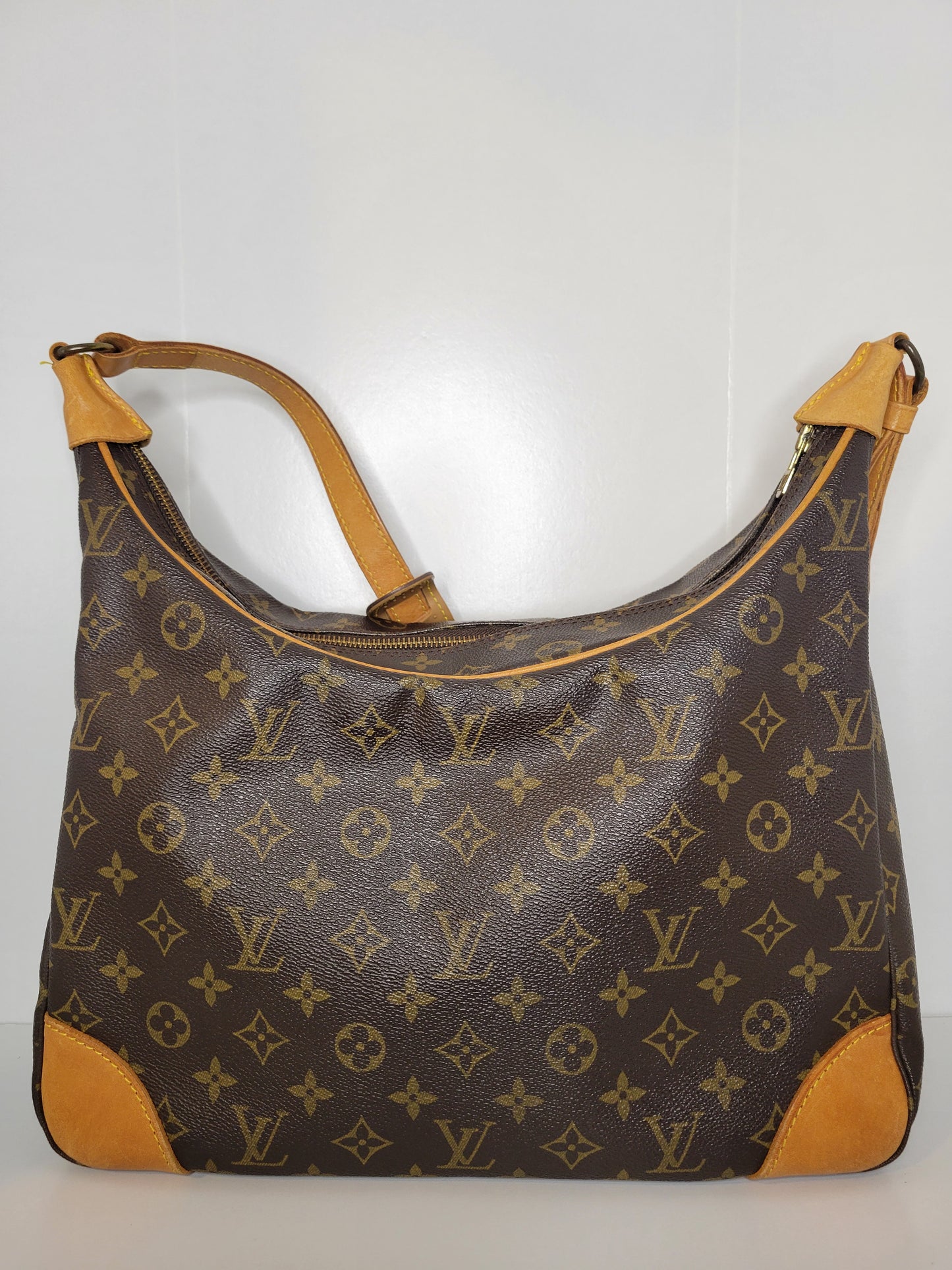 Louis Vuitton Monogram Boulogne 35 (No date code)