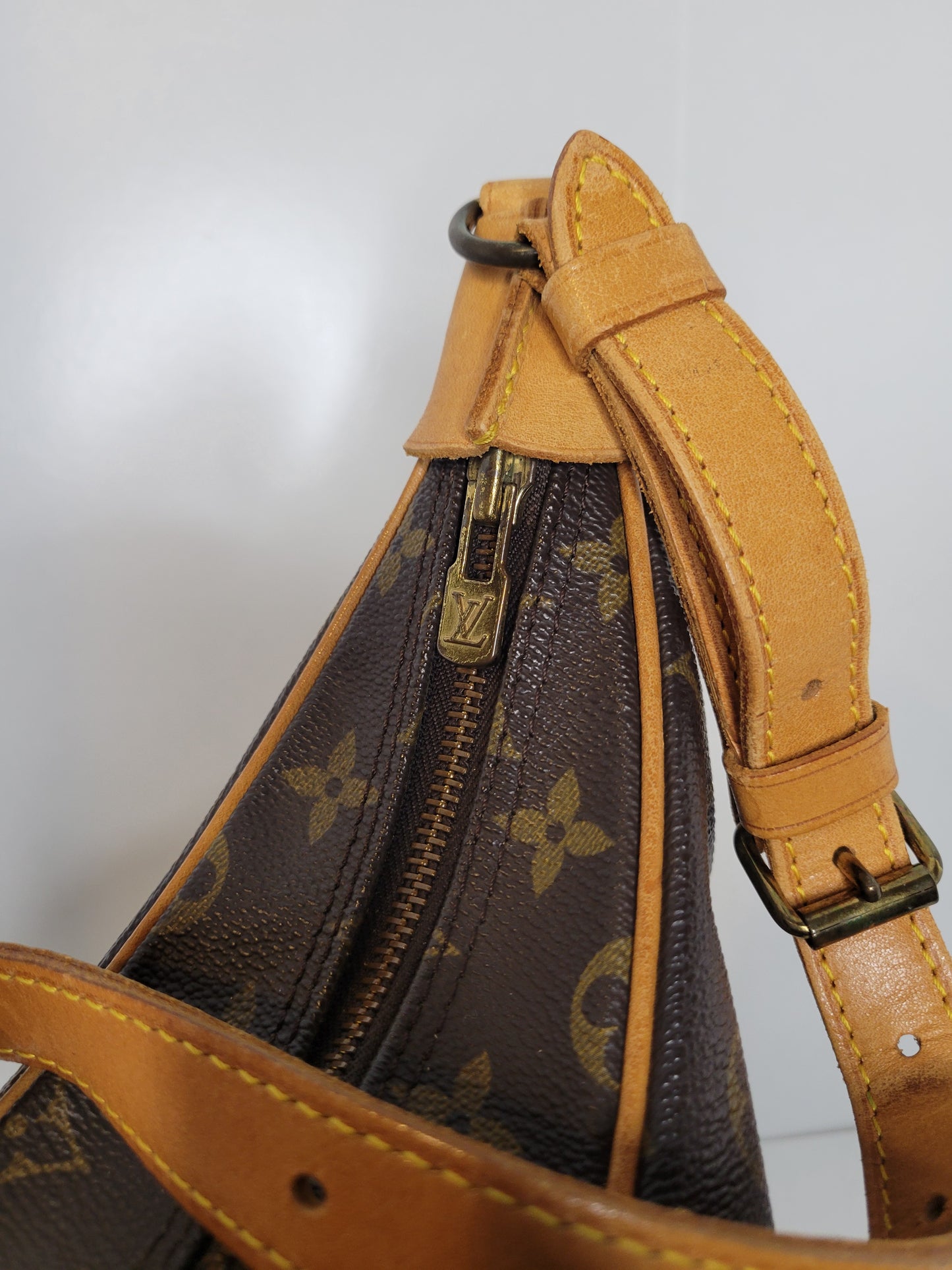 Louis Vuitton Monogram Boulogne 35 (No date code)