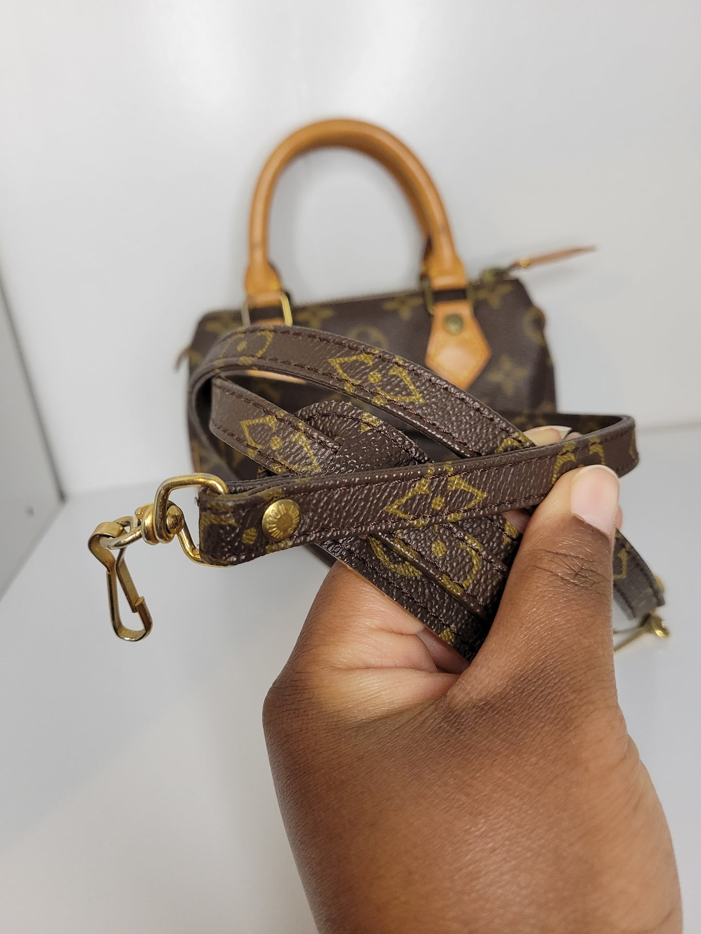 (Reserved) Louis Vuitton Mini Speedy HL with LV Strap TH0991