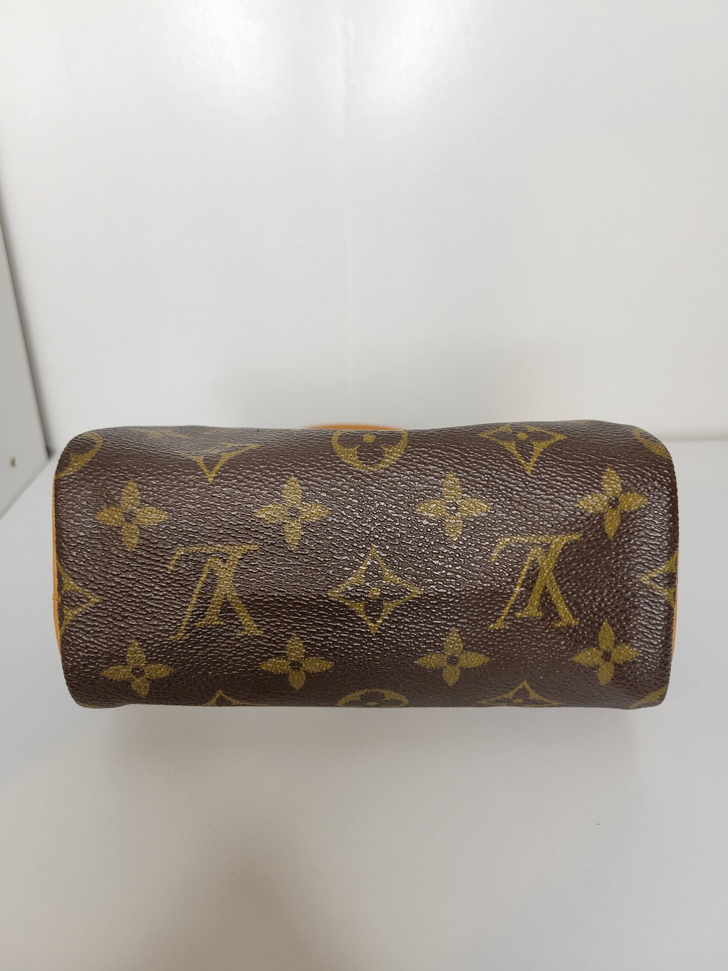 (Reserved) Louis Vuitton Mini Speedy HL with LV Strap TH0991