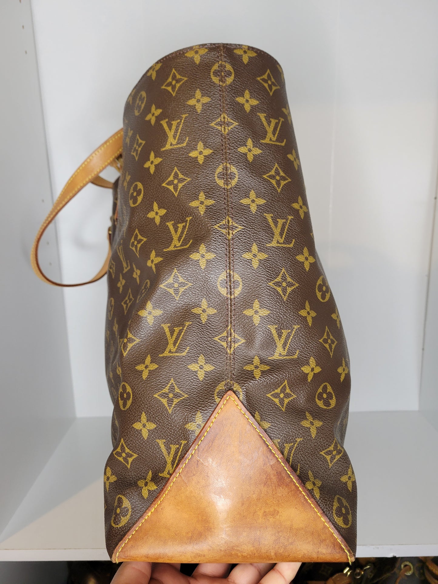 Louis Vuitton Monogram Cabas Alto AR0050