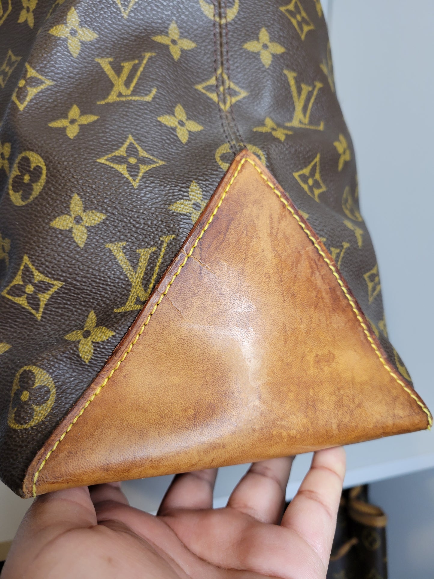 Louis Vuitton Monogram Cabas Alto AR0050