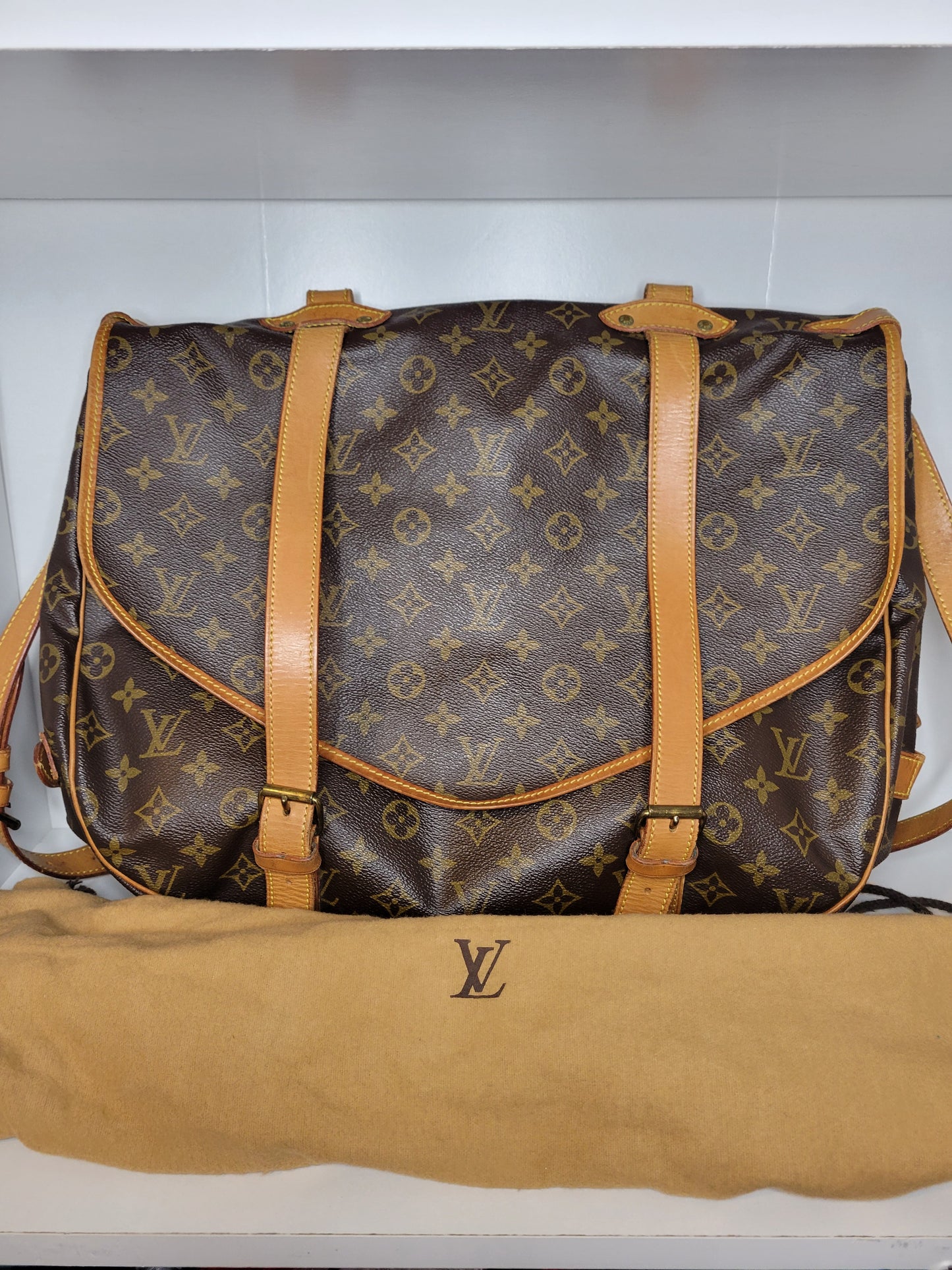 Louis Vuitton Monogram Saumur 43 884 VI