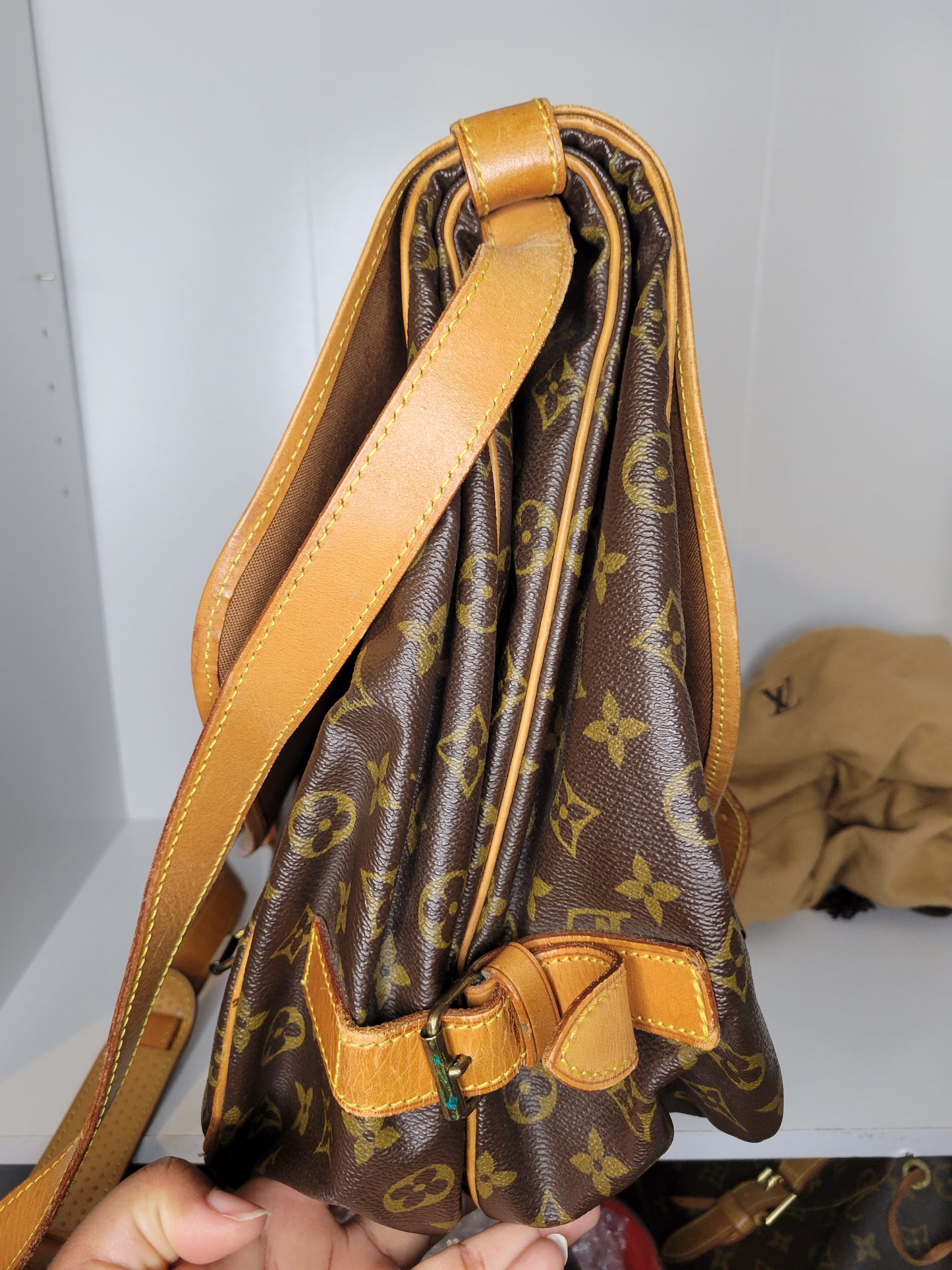 Louis Vuitton Monogram Saumur 43 884 VI