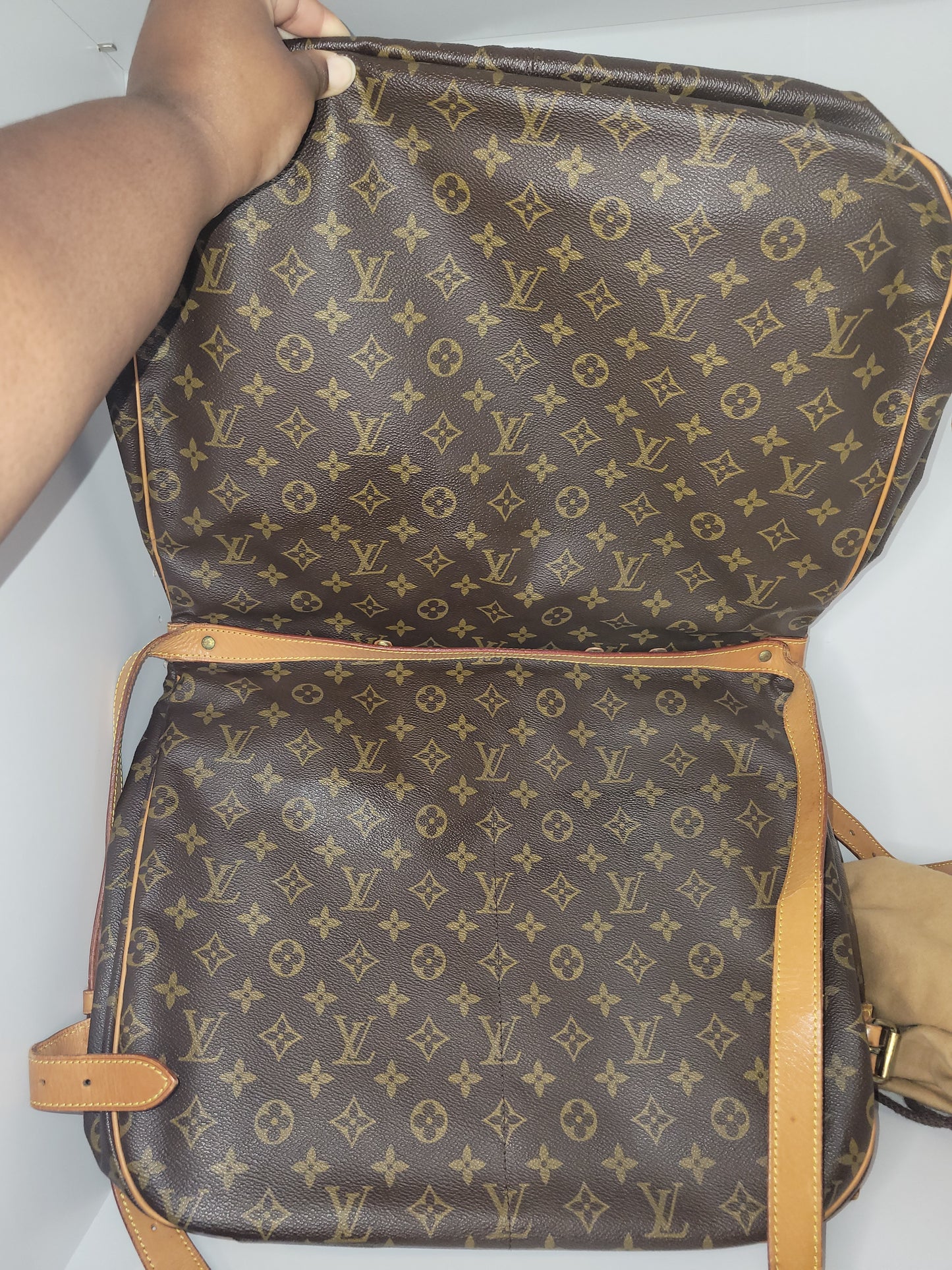 Louis Vuitton Monogram Saumur 43 884 VI