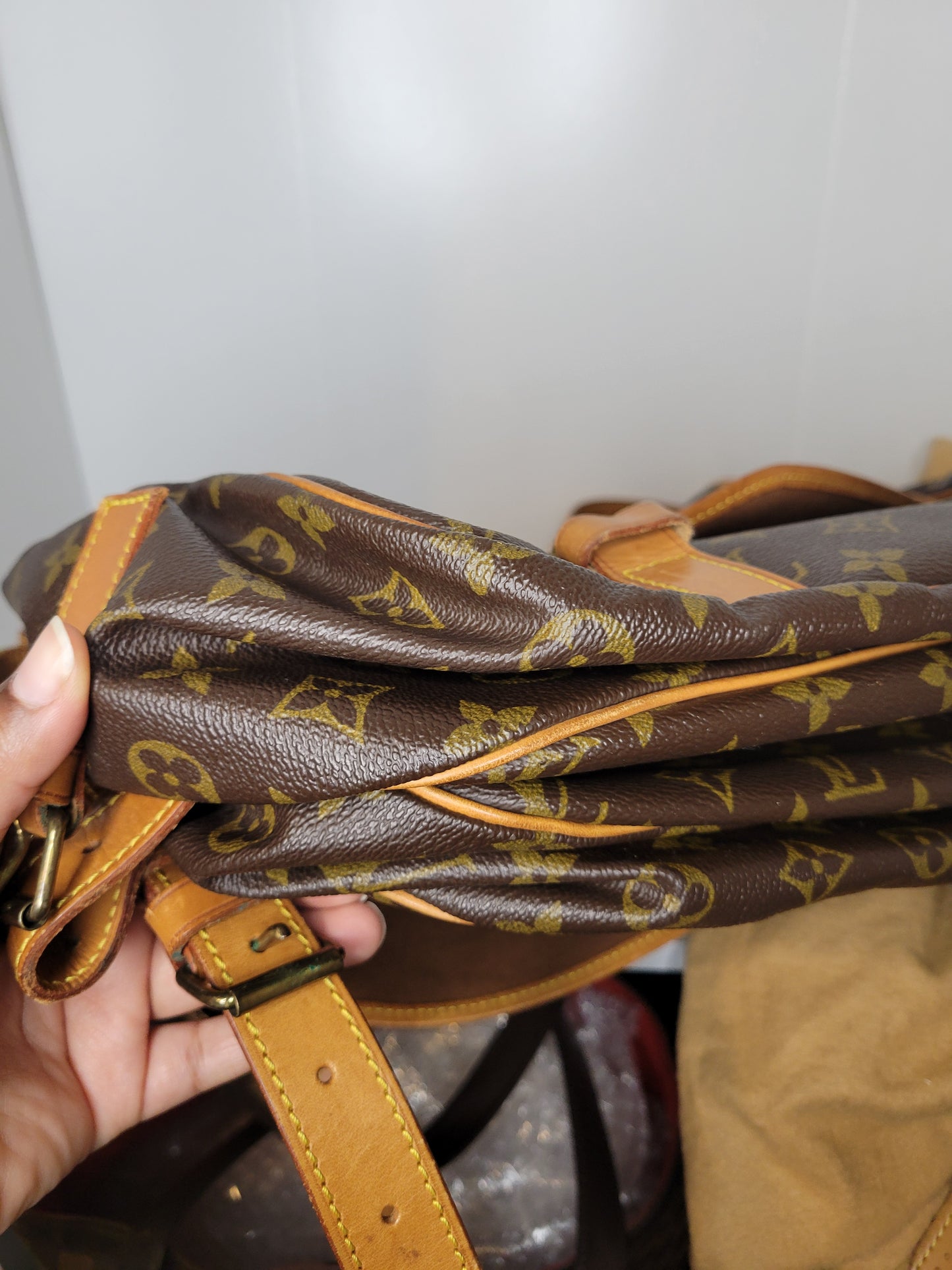 Louis Vuitton Monogram Saumur 43 884 VI