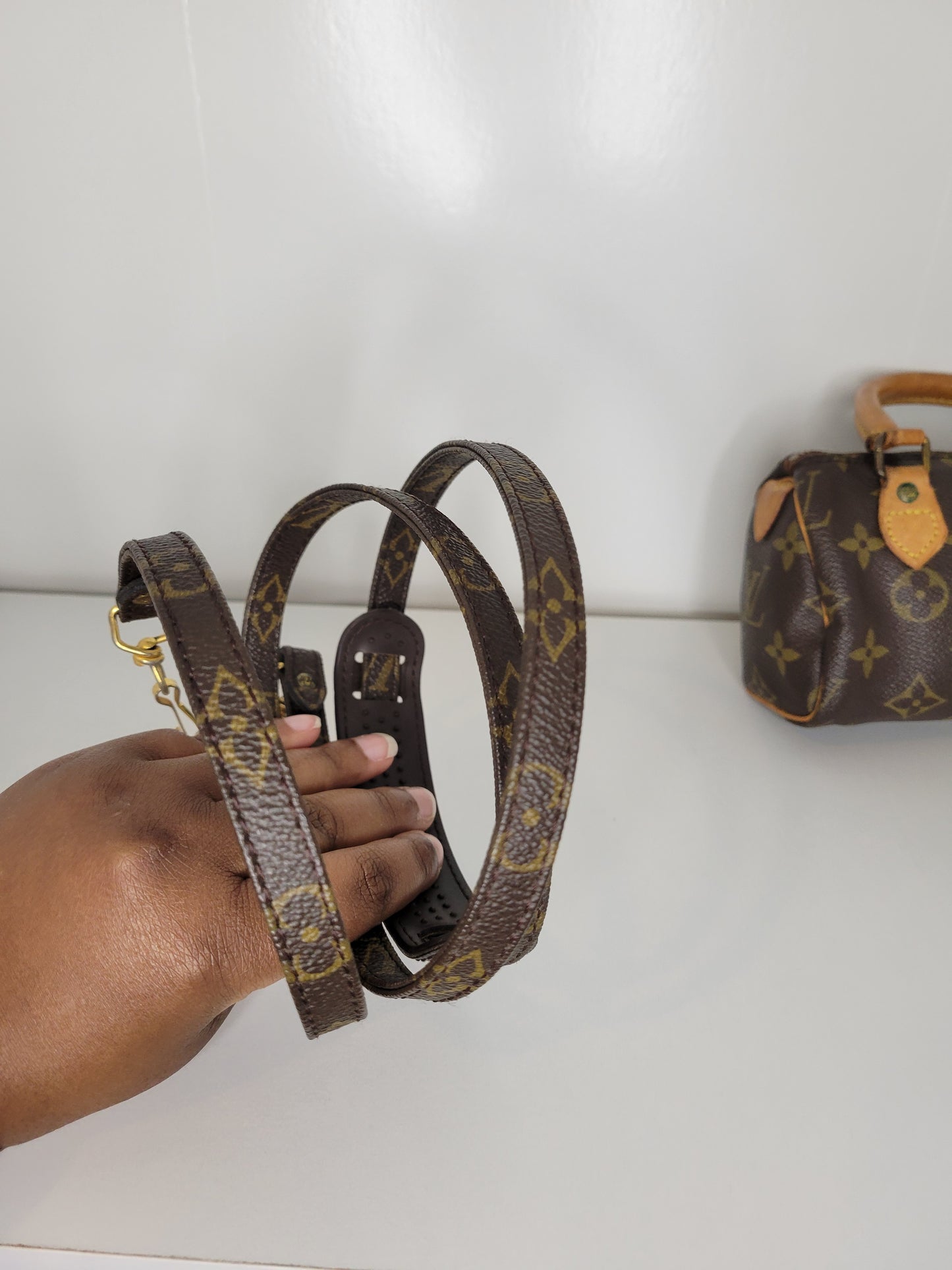 Louis Vuitton Mini Speedy Monogram w/ Strap