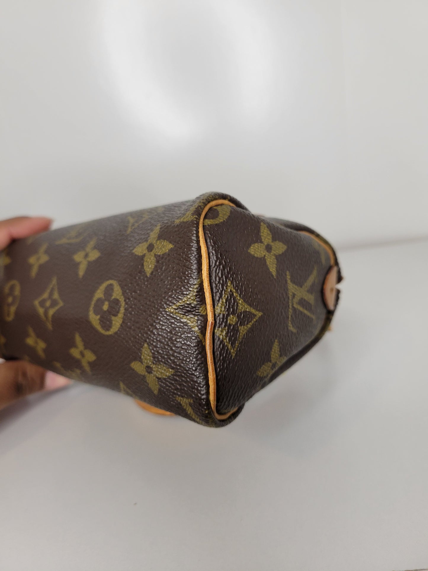 Louis Vuitton Mini Speedy Monogram w/ Strap