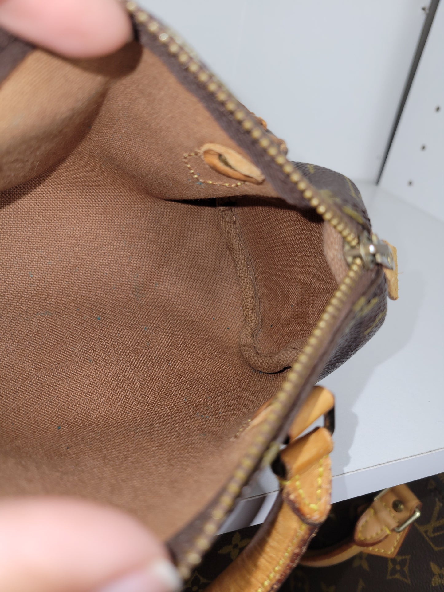 Louis Vuitton Mini Speedy Monogram w/ Strap