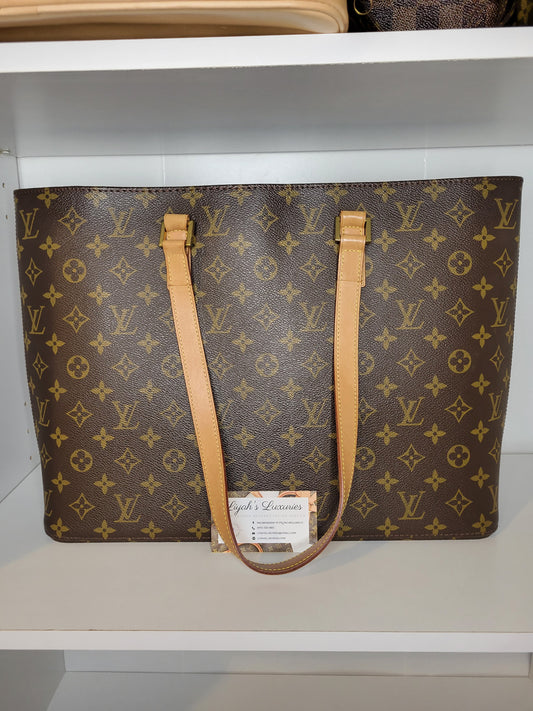 Louis Vuitton Luco Shoulder Bag LM0021