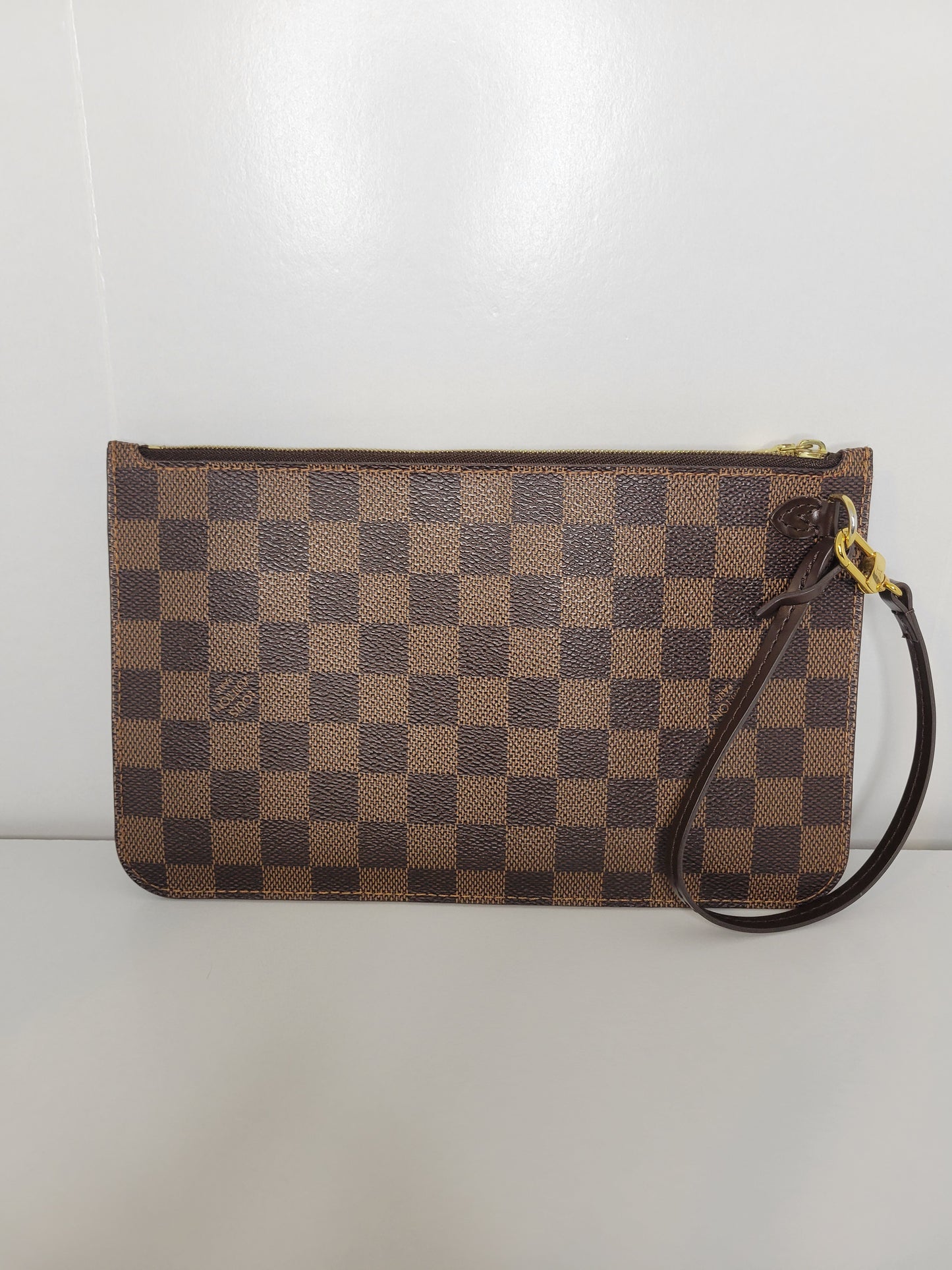 Louis Vuitton Damier Ebene Neverfull MM and Pochette AR2126