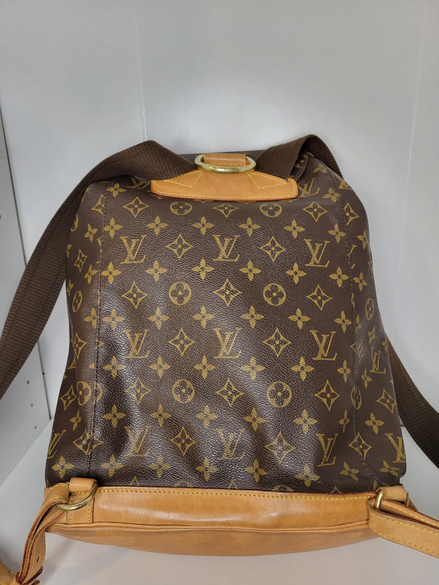 Louis Vuitton Monogram Montsouris GM Backpack SP0033