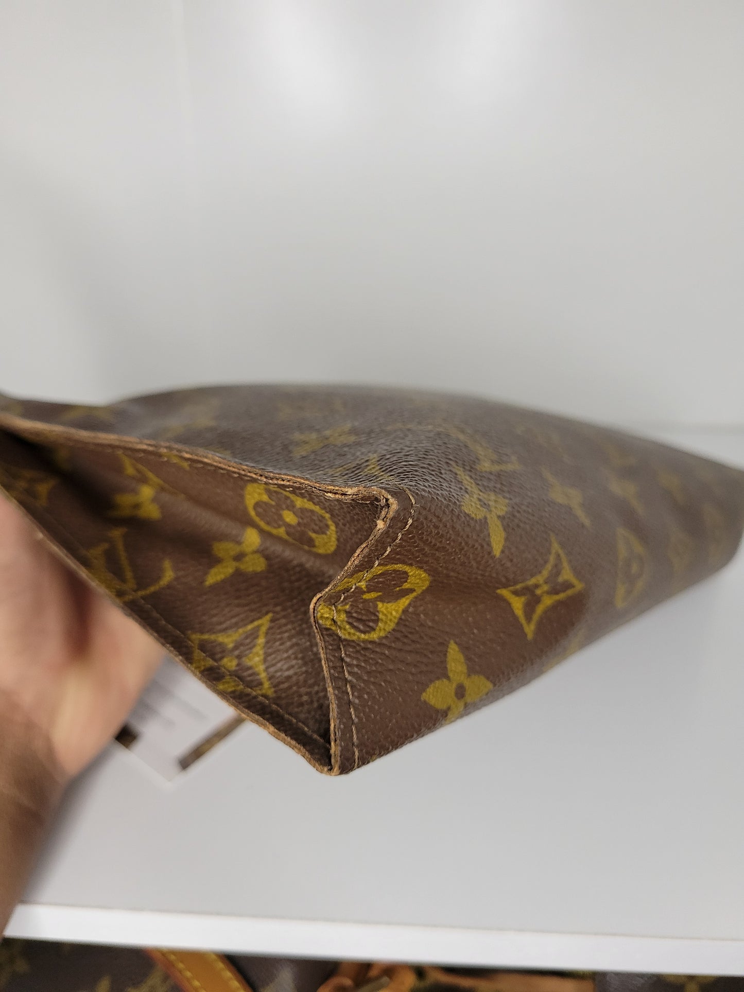 Louis Vuitton Toiletry 26 Monogram Pouch