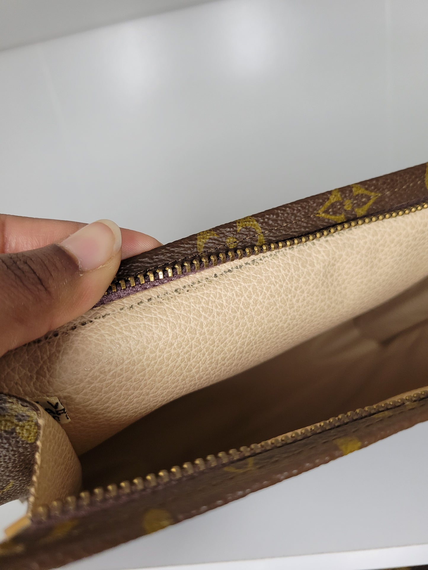 Louis Vuitton Toiletry 26 Monogram Pouch