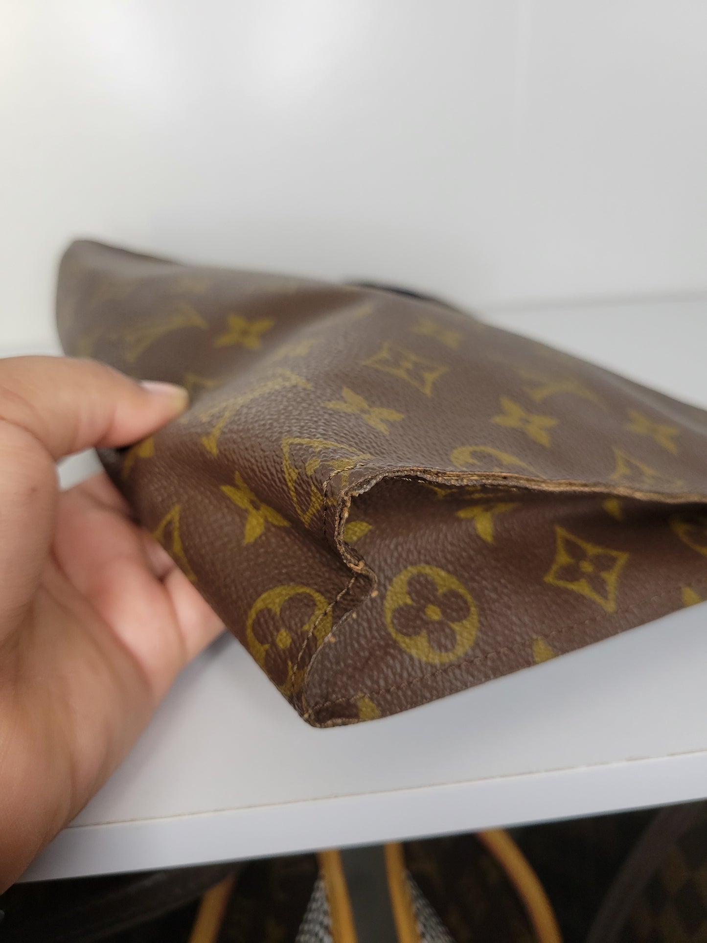 Louis Vuitton Vintage Monogram Toiletry 26