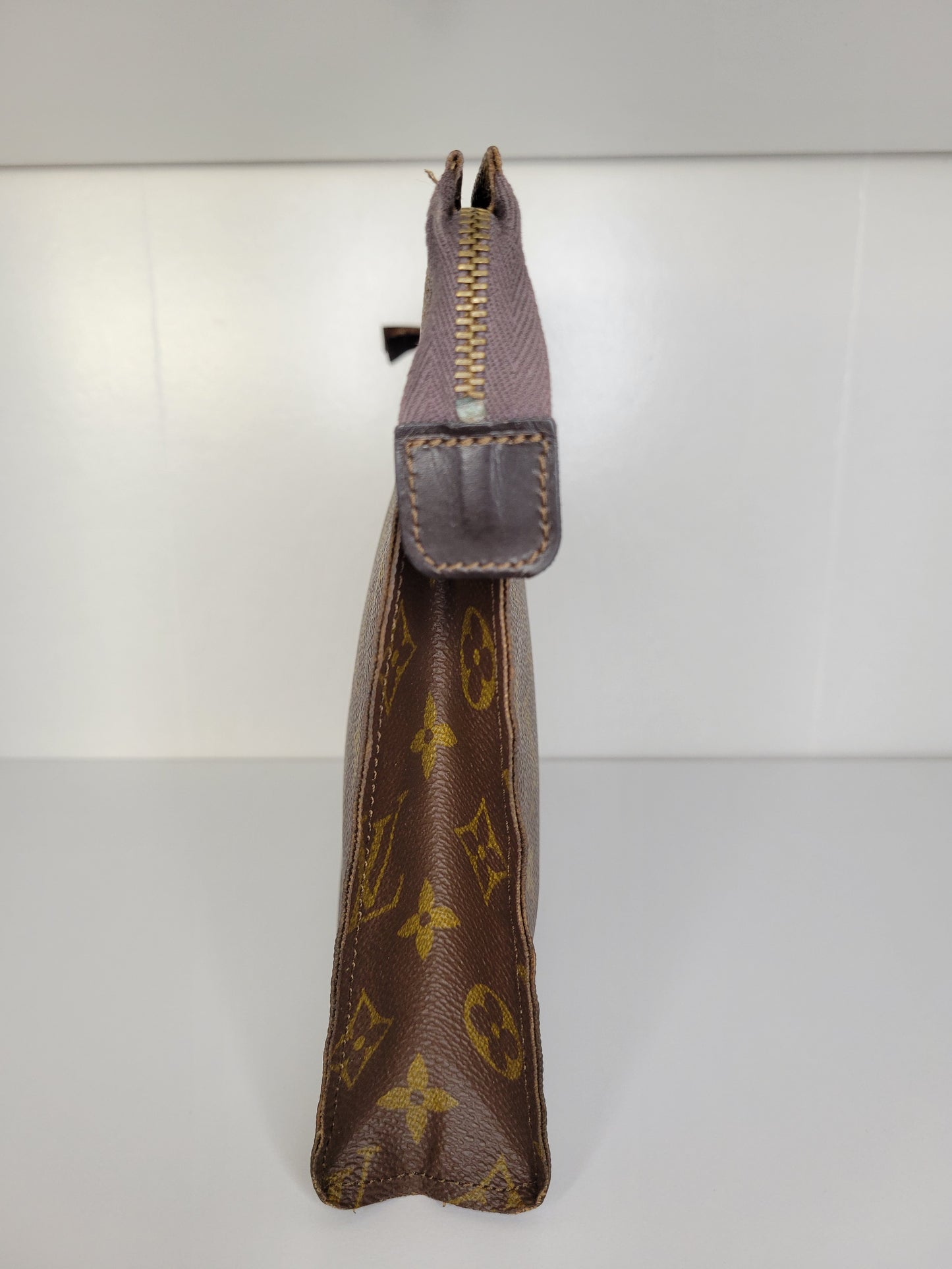 Louis Vuitton Vintage Monogram Toiletry 26