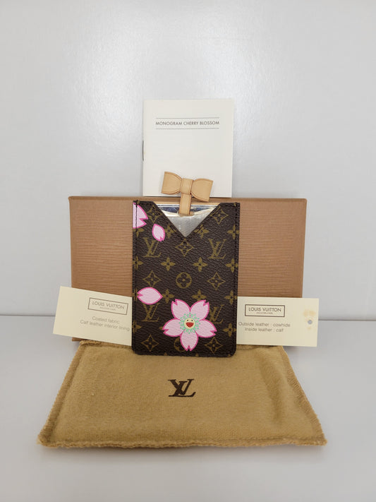 Louis Vuitton Monogram Cherry Blossom Mirror / Cardholder MI0023