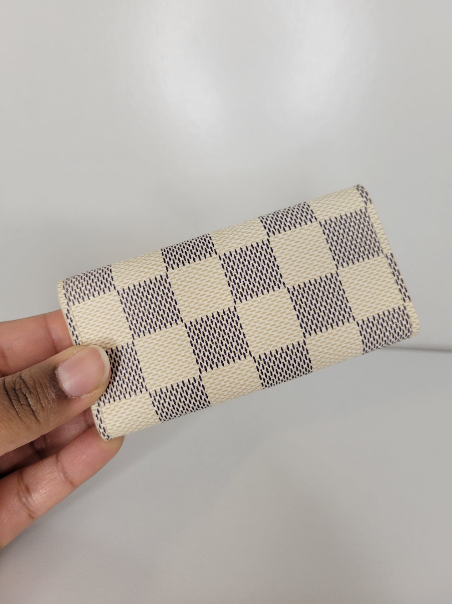 Louis Vuitton Damier Azur 4 Key Holder CT5007