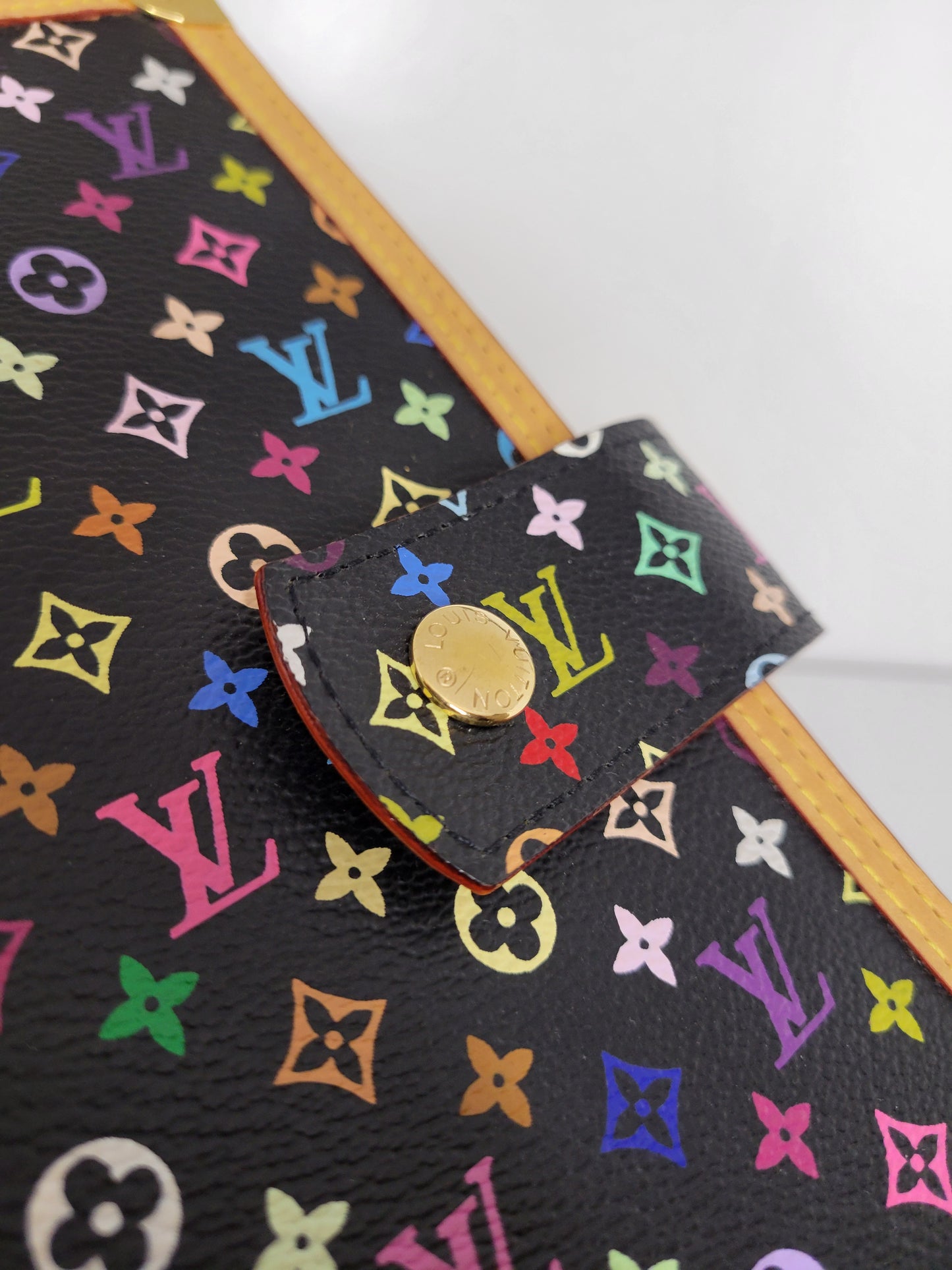 Louis Vuitton Black Multicolore Agenda GM TH0065 🦄