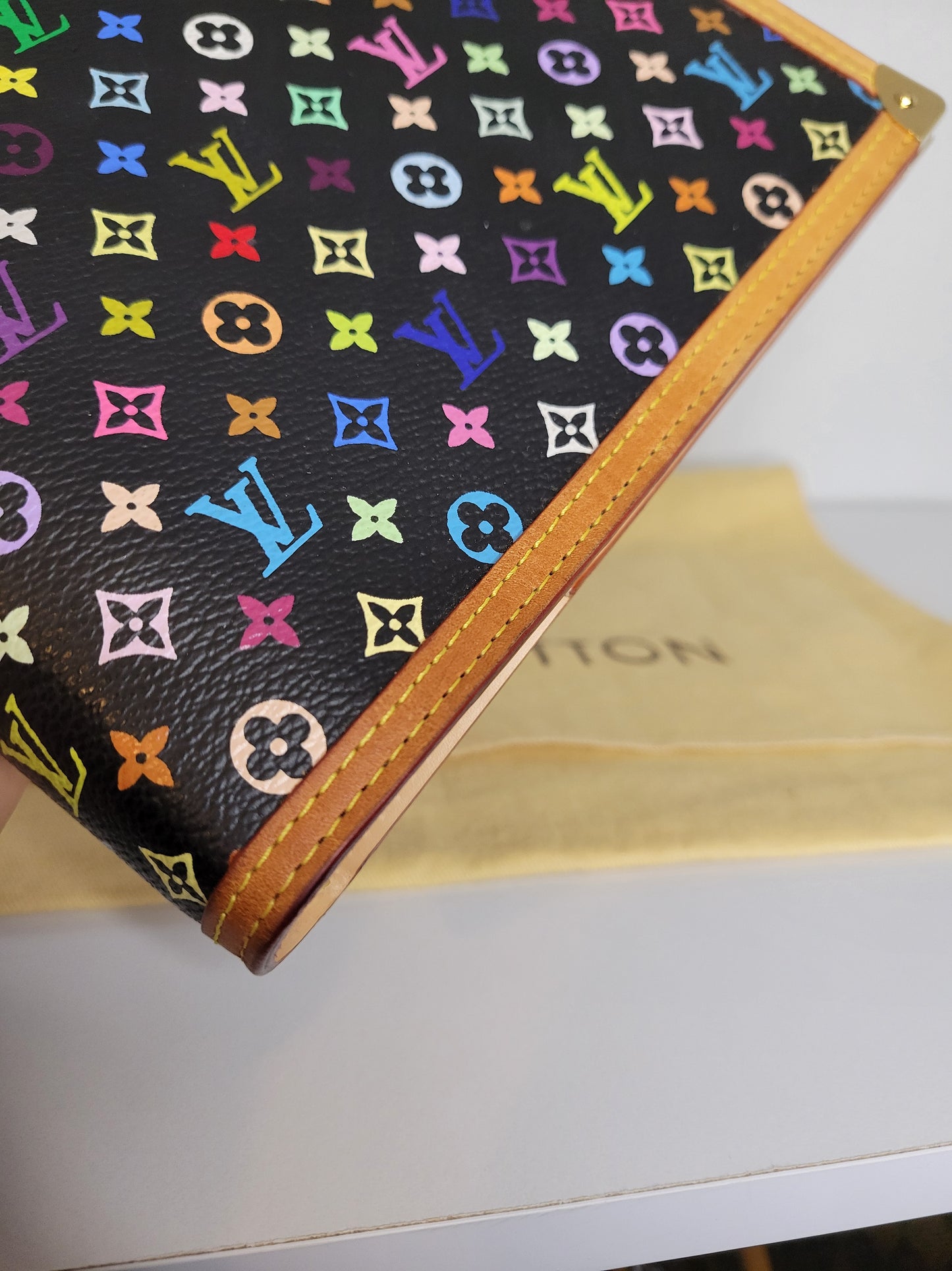 Louis Vuitton Black Multicolore Agenda GM TH0065 🦄