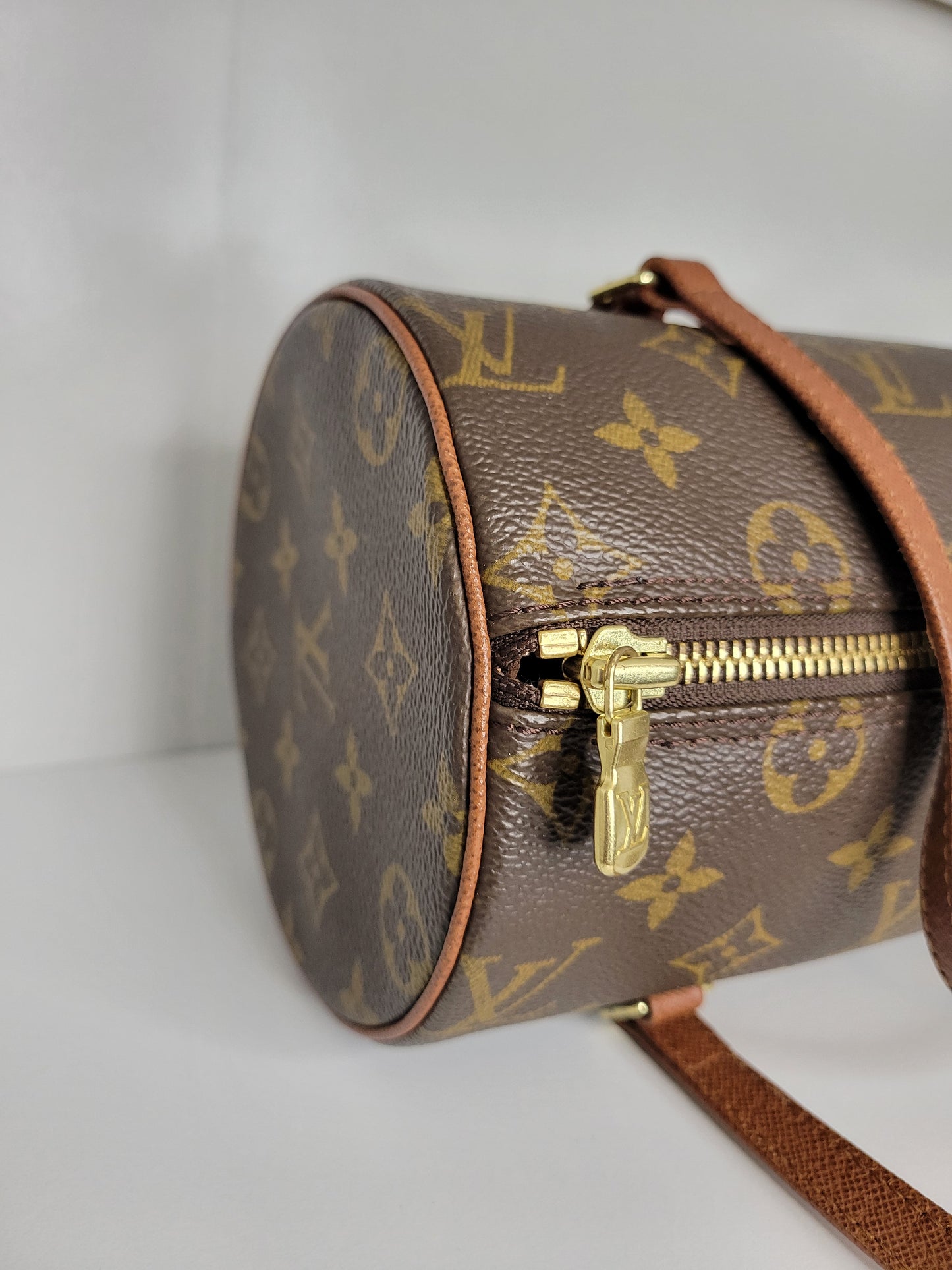 Louis Vuitton Vintage Papillon 26 NO0939