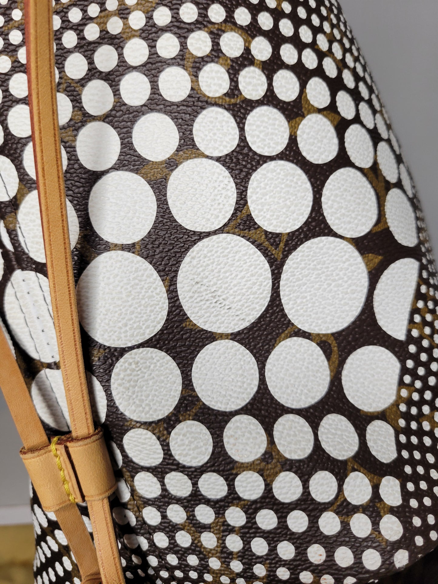 Louis Vuitton White Pumpkin Dot Wave Kusama Neverfull MM GI2182