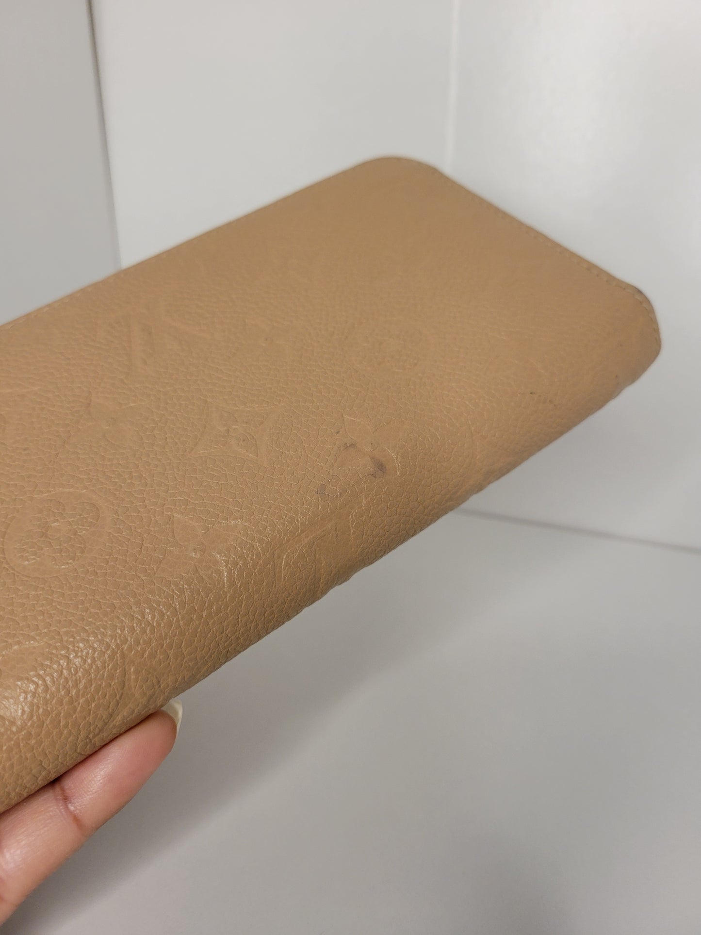 Louis Vuitton Empreinte Beige Zippy Wallet SP5107