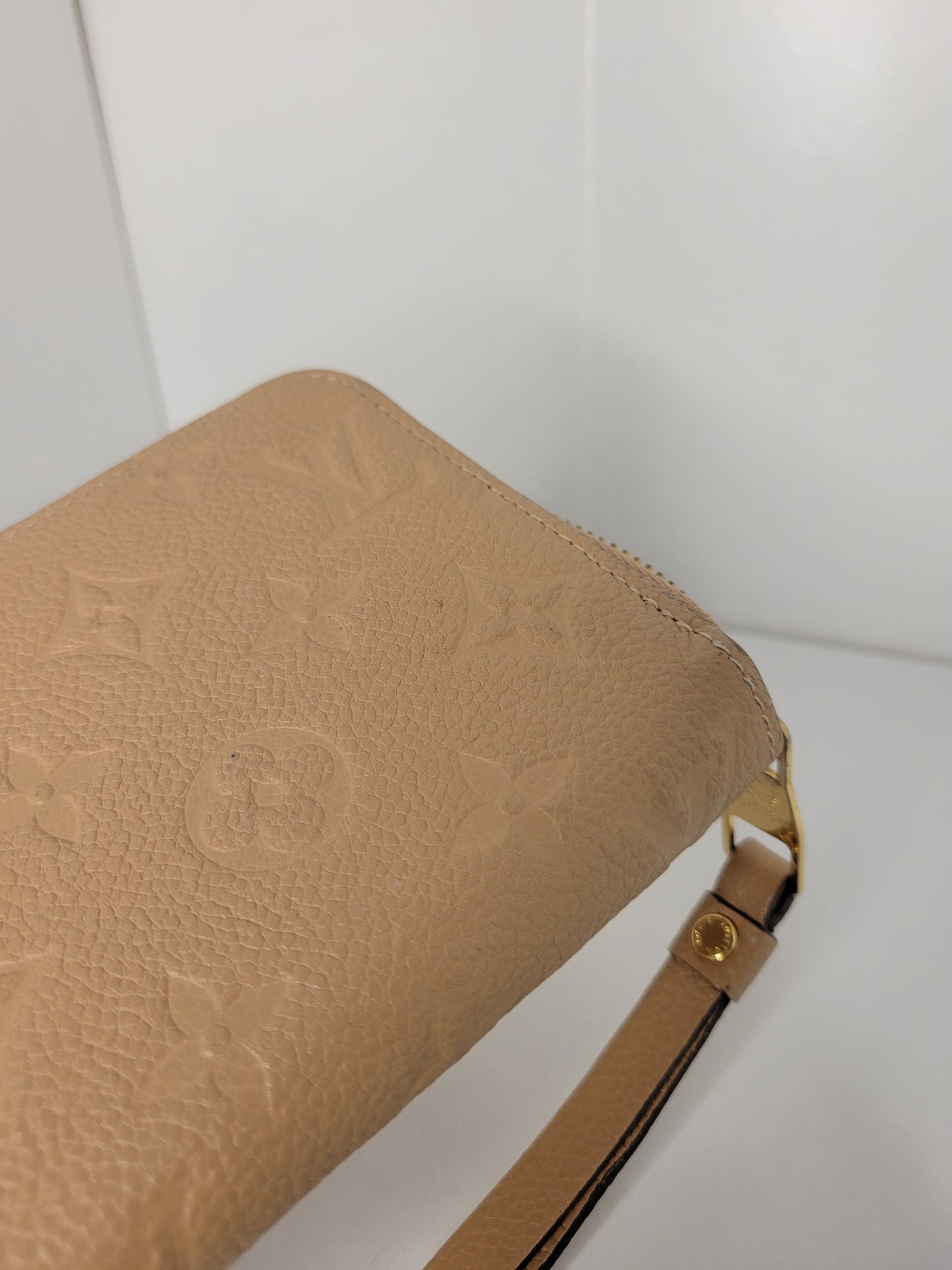 Louis Vuitton Empreinte Beige Zippy Wallet SP5107