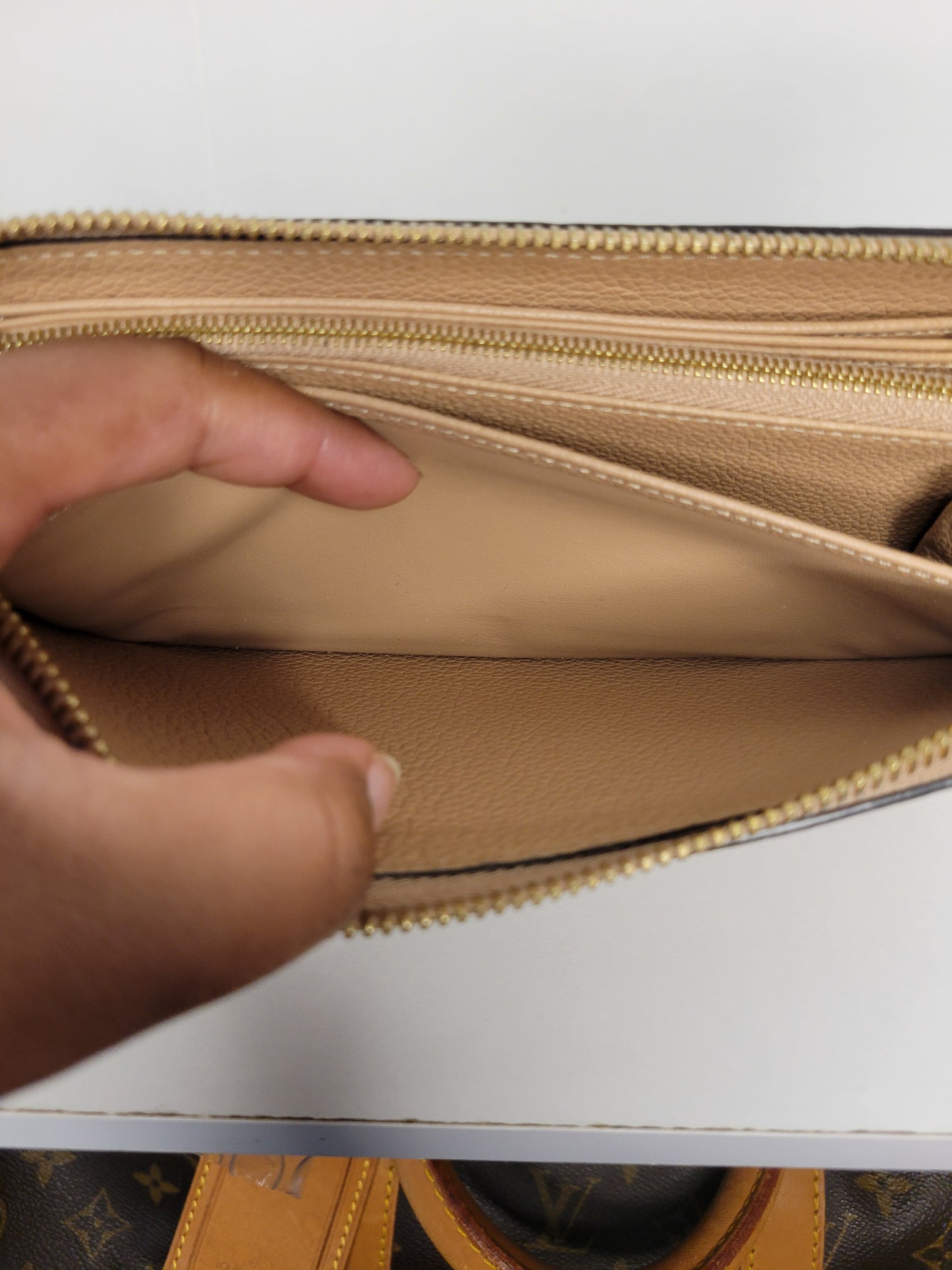 Louis Vuitton Empreinte Beige Zippy Wallet SP5107