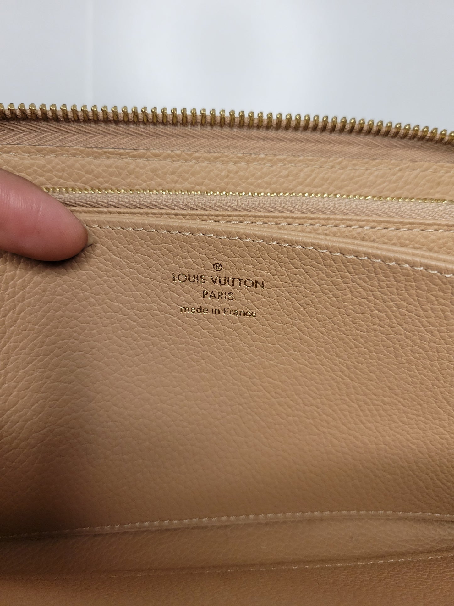 Louis Vuitton Empreinte Beige Zippy Wallet SP5107