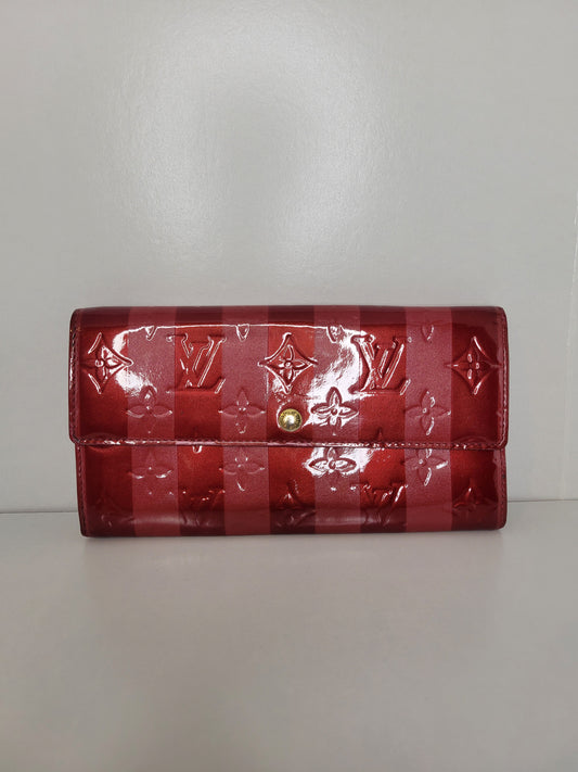 Louis Vuitton Pink Vernis Rayures Sarah Wallet TS4181