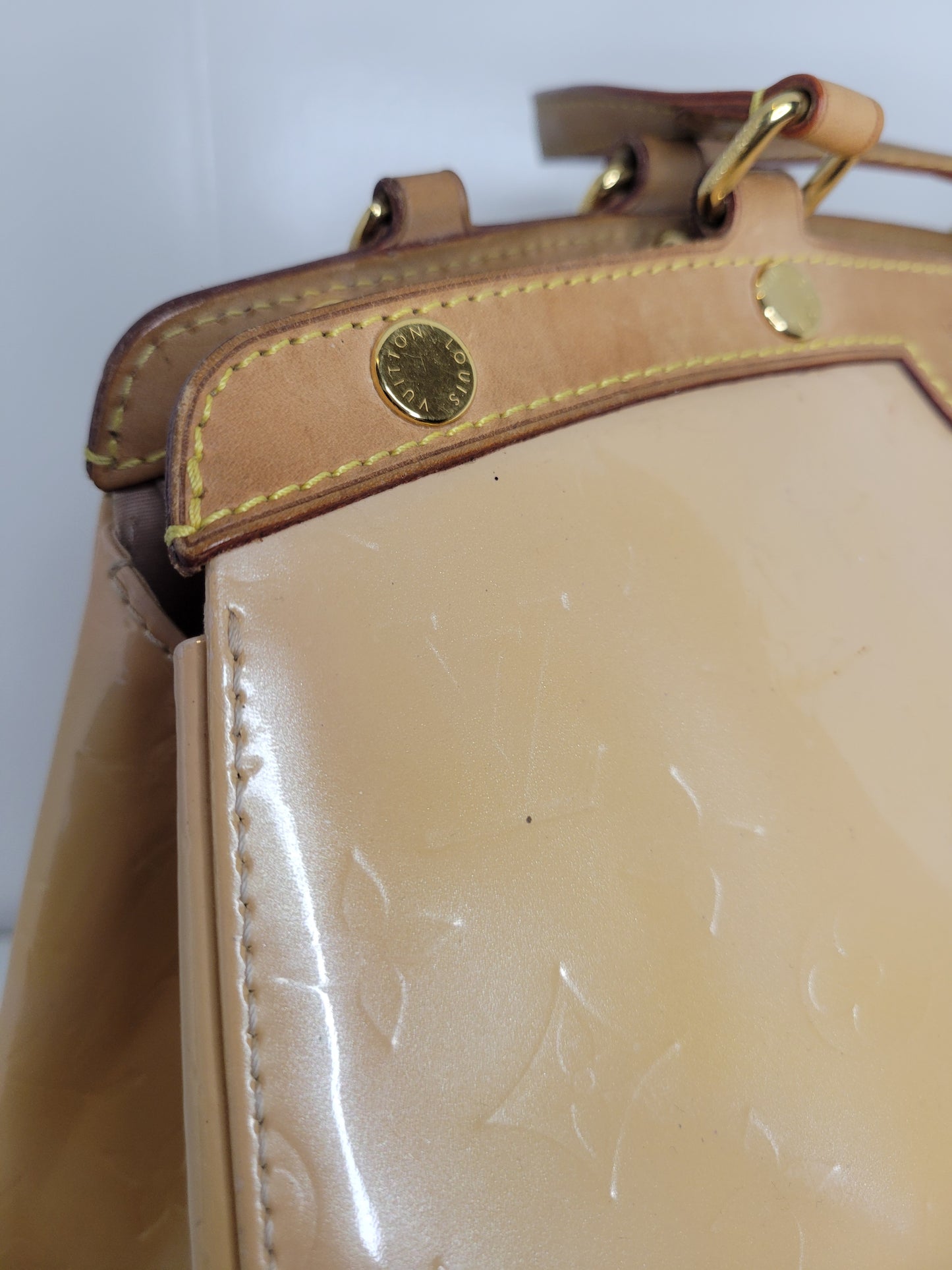 Louis Vuitton Rose Florentine / Beige Brea MM AA1170