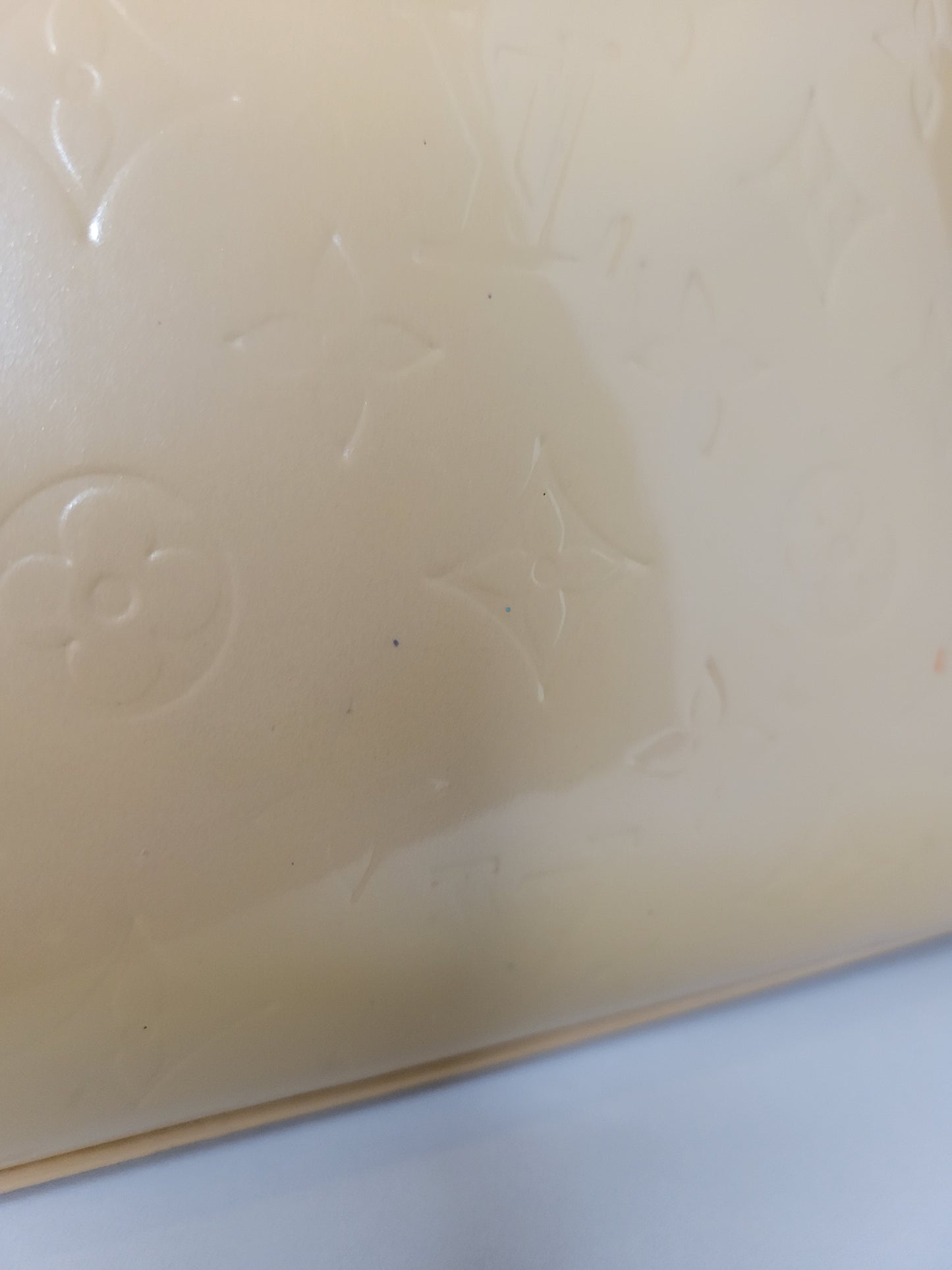 Louis Vuitton Rose Florentine / Beige Brea MM AA1170