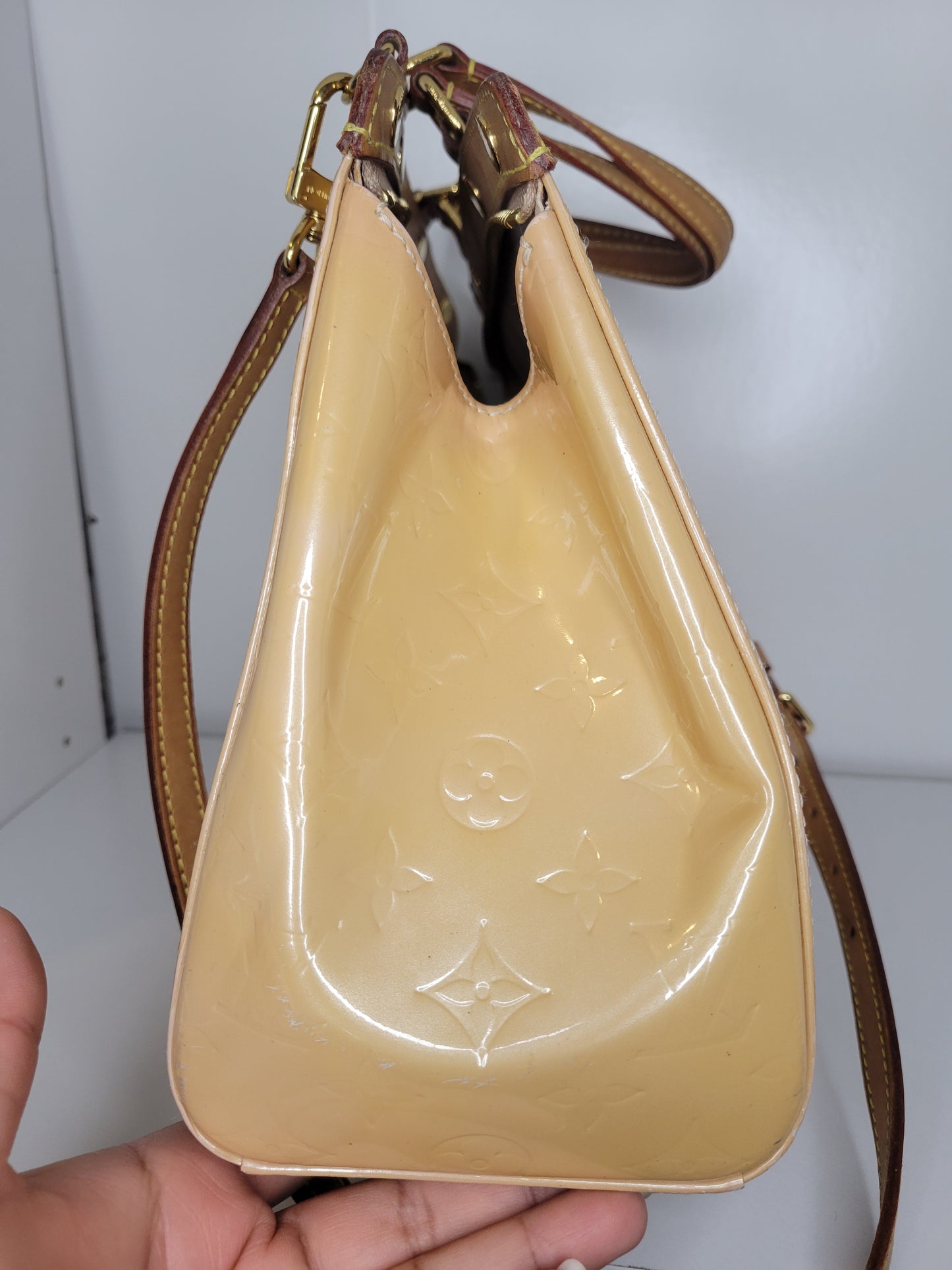 Louis Vuitton Rose Florentine / Beige Brea MM AA1170