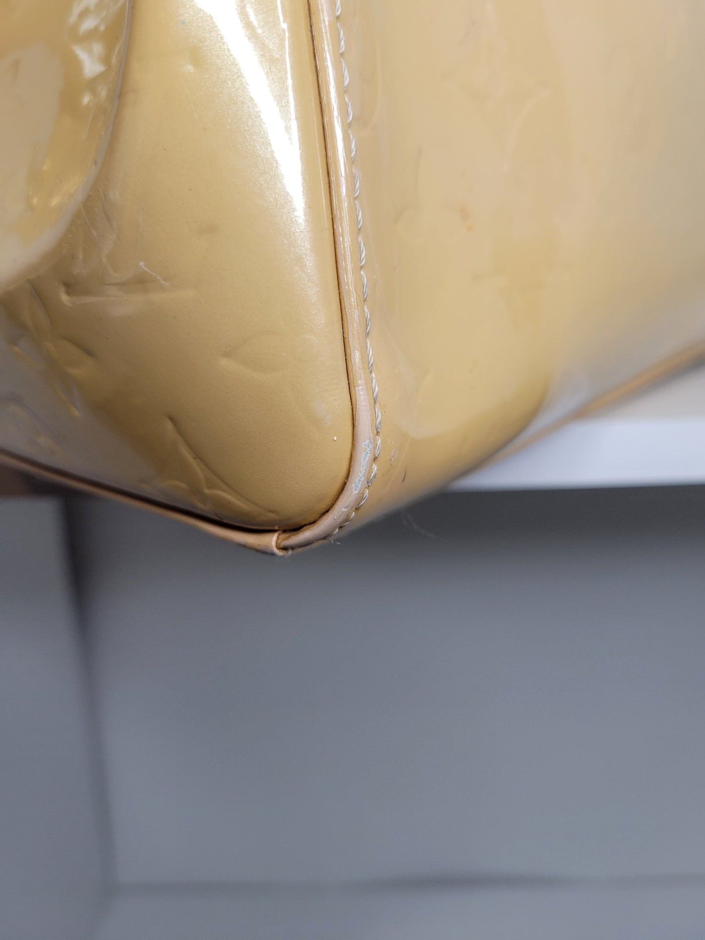 Louis Vuitton Rose Florentine / Beige Brea MM AA1170