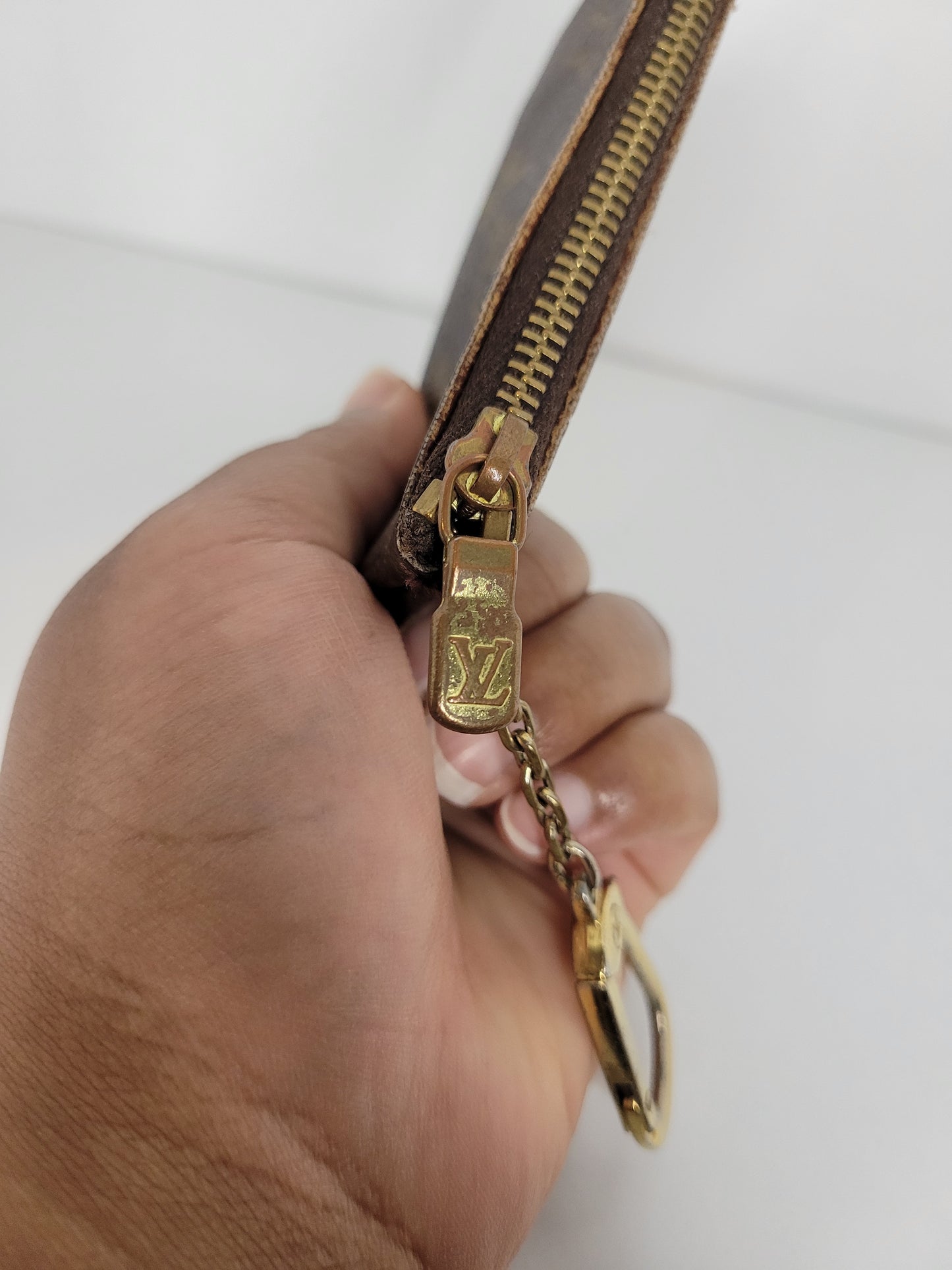 Louis Vuitton Monogram Key Pouch CA0051